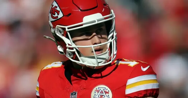 Chiefs Make Move to Re-Sign 24-Year-Old Starter Before Free Agency: Report