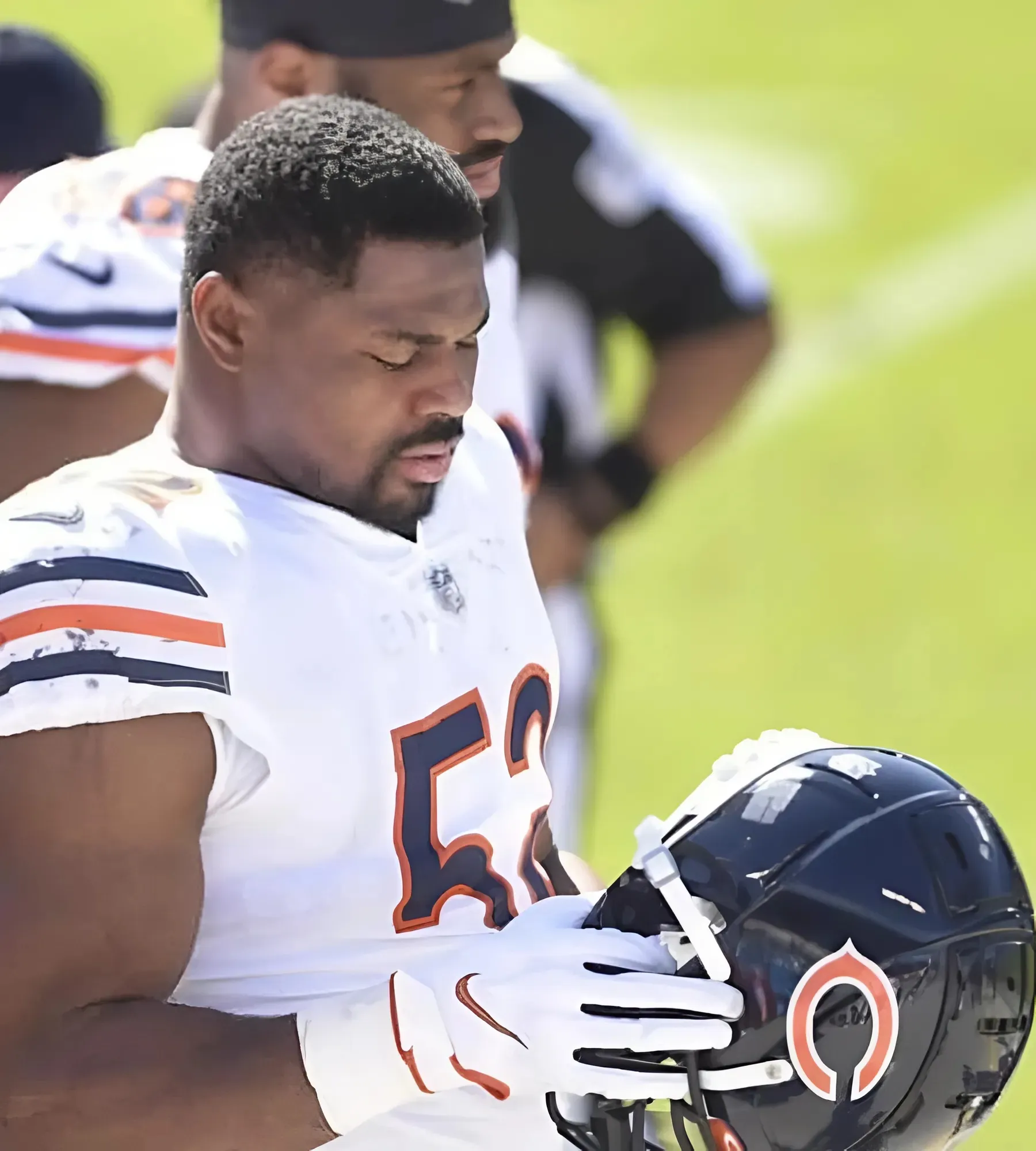 NFL insider ties Khalil Mack to Bears with mention of cash total