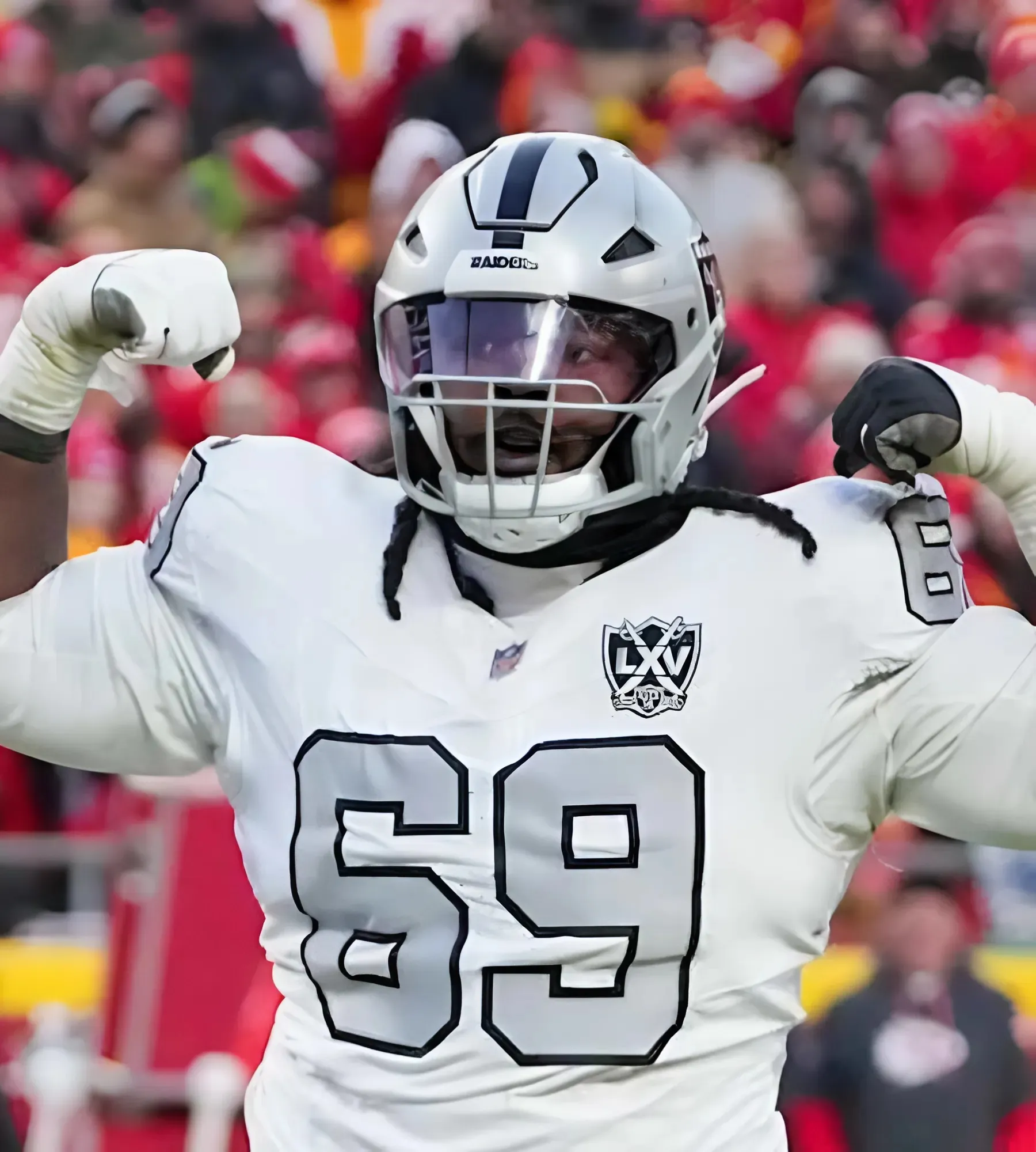 Raiders Re-Sign DT Adam Butler