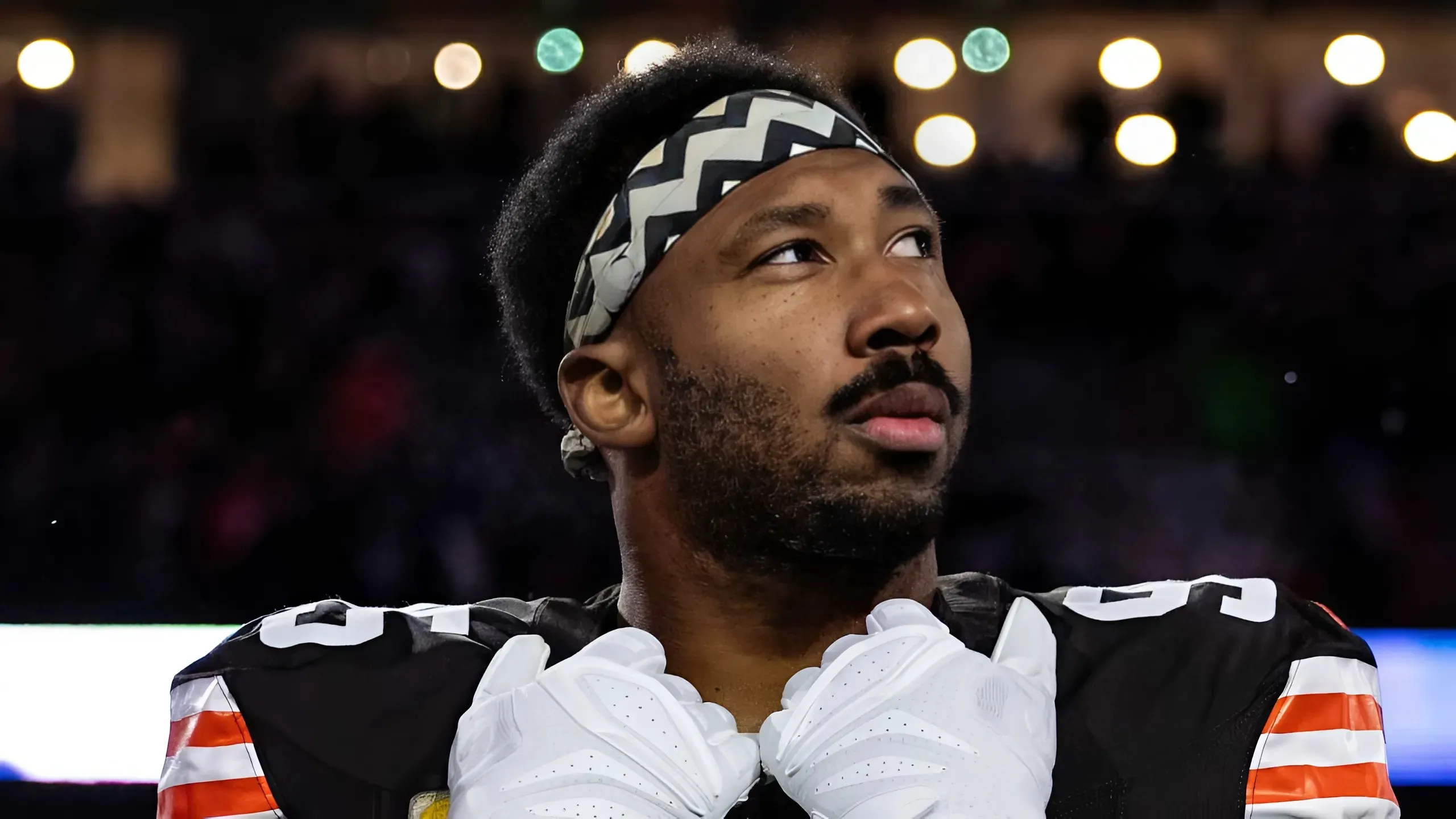 Myles Garrett sends clear free-agency message to Browns after signing extension