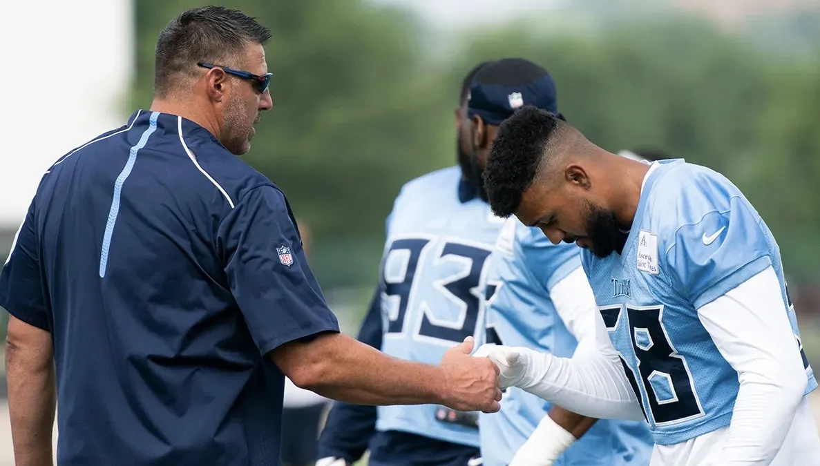 Patriots Make $43 Million Decision on Former Mike Vrabel Titans Starter