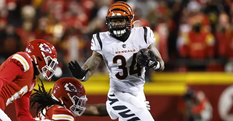 Samaje Perine returns to Bengals