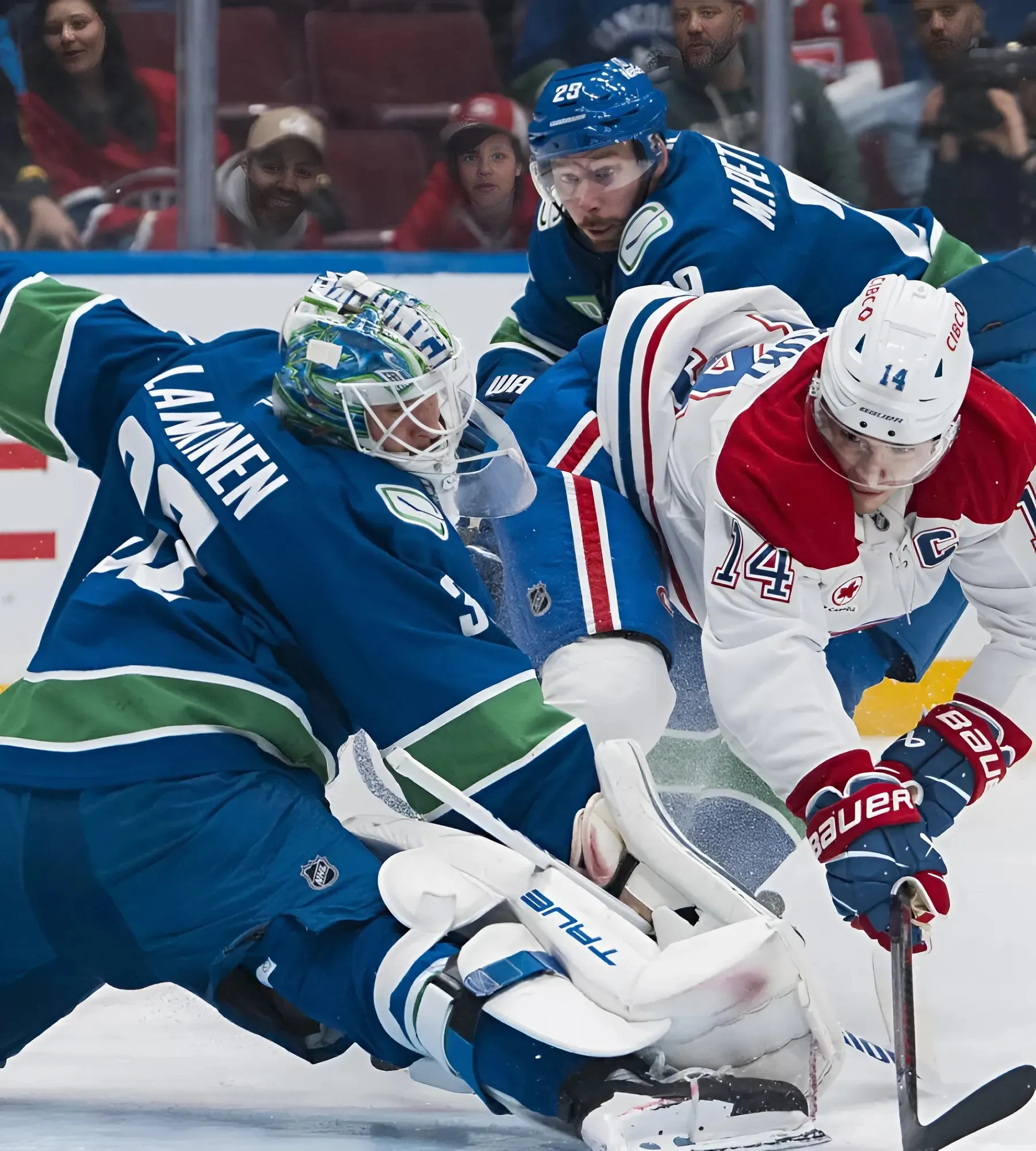 Canucks’ comeback attempt falls short in 4-2 loss to Canadiens