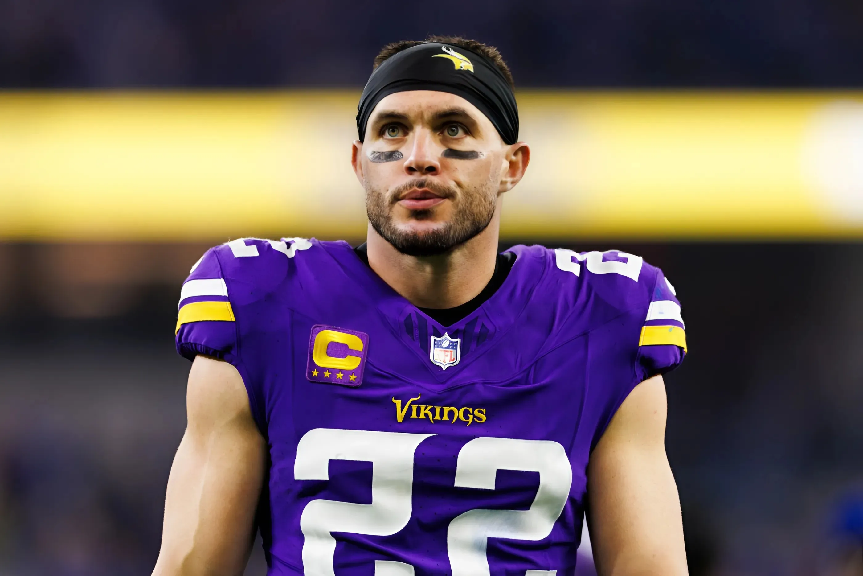 Vikings Bring Back 6-Time Pro Bowler, Locker Room Leader on Reworked Deal