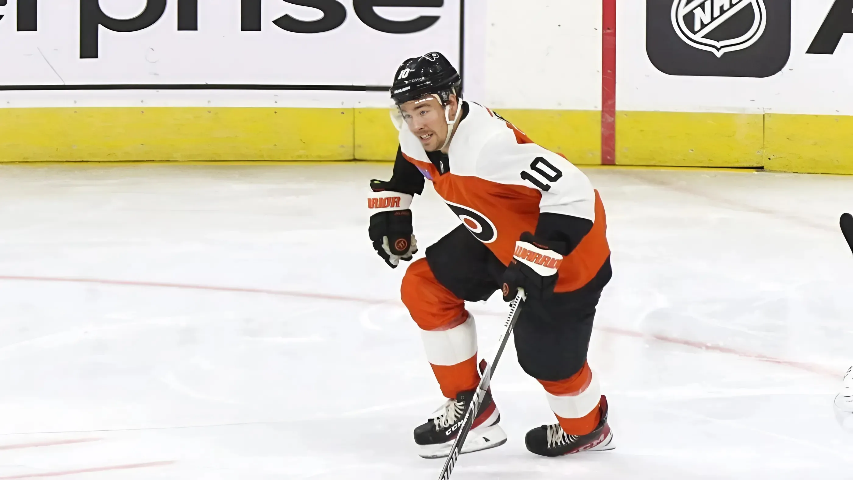 Bobby Brink’s Big Night Helps Flyers Snap Skid Against Lightning