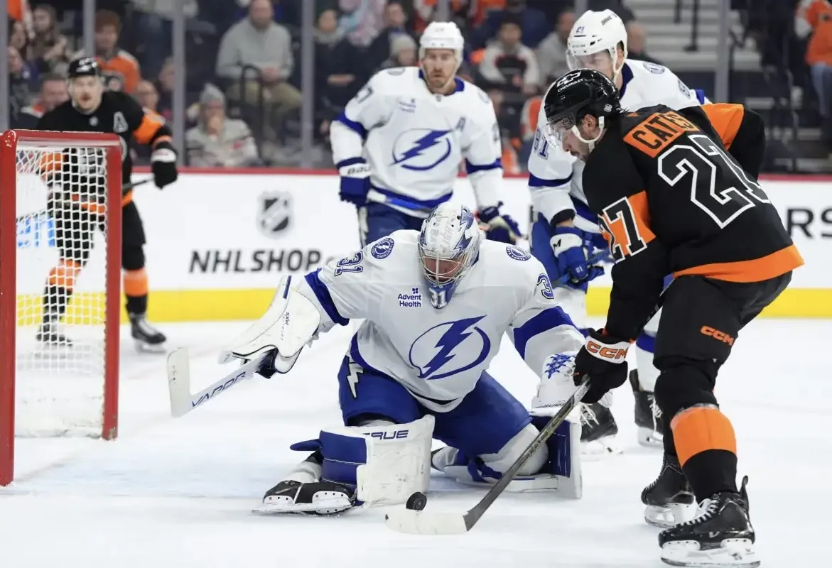 Lightning pick up a point against Flyers but drop 3rd straight game