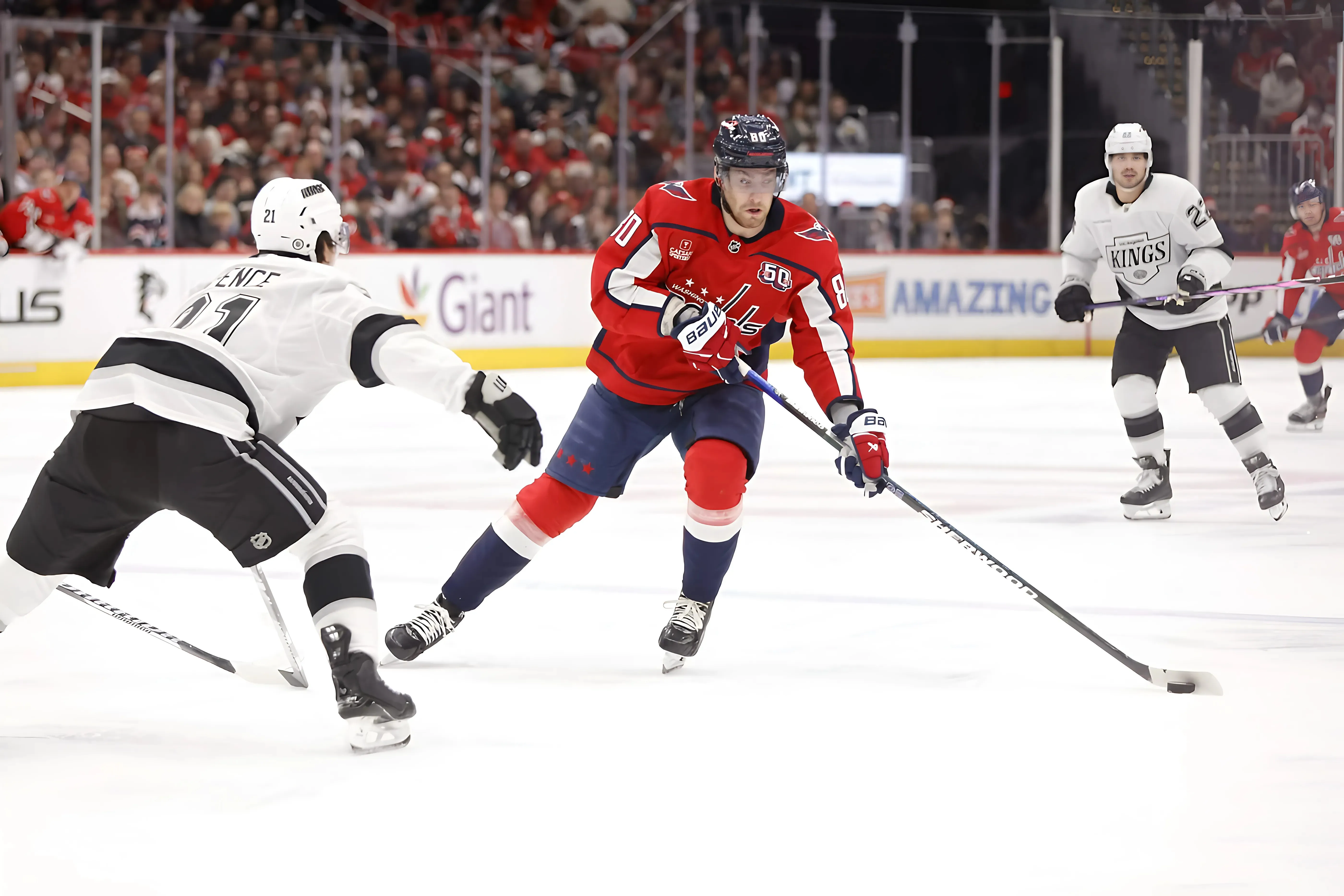 Pierre-Luc Dubois Opens Up: Overcoming Challenges with the Kings, Revitalization with the Capitals, and a Trade That Scored Big: 'Taking Ownership' trucc