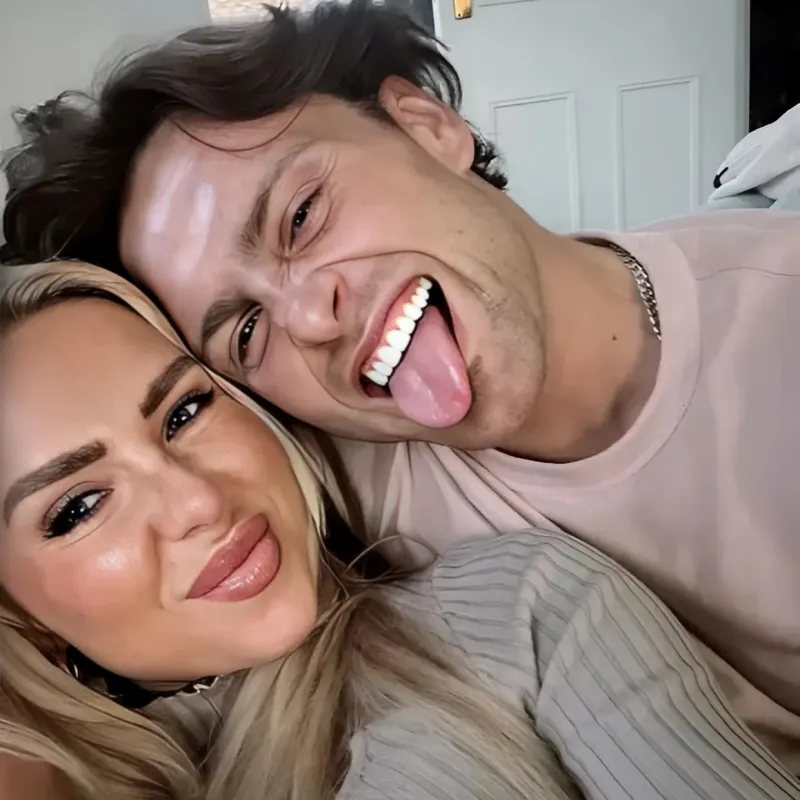 Love Island winner Casey finally reveals REAL reason he hasn’t asked Gabby to be his girlfriend after fan b ngocc