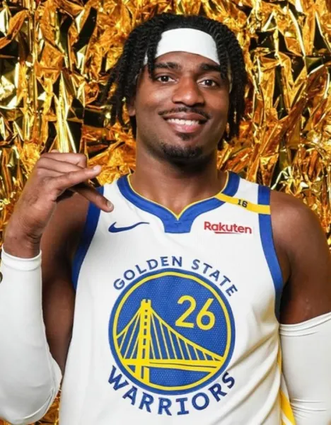 Warriors at risk of losing perfect sharp-shooting prospect ahead of next season