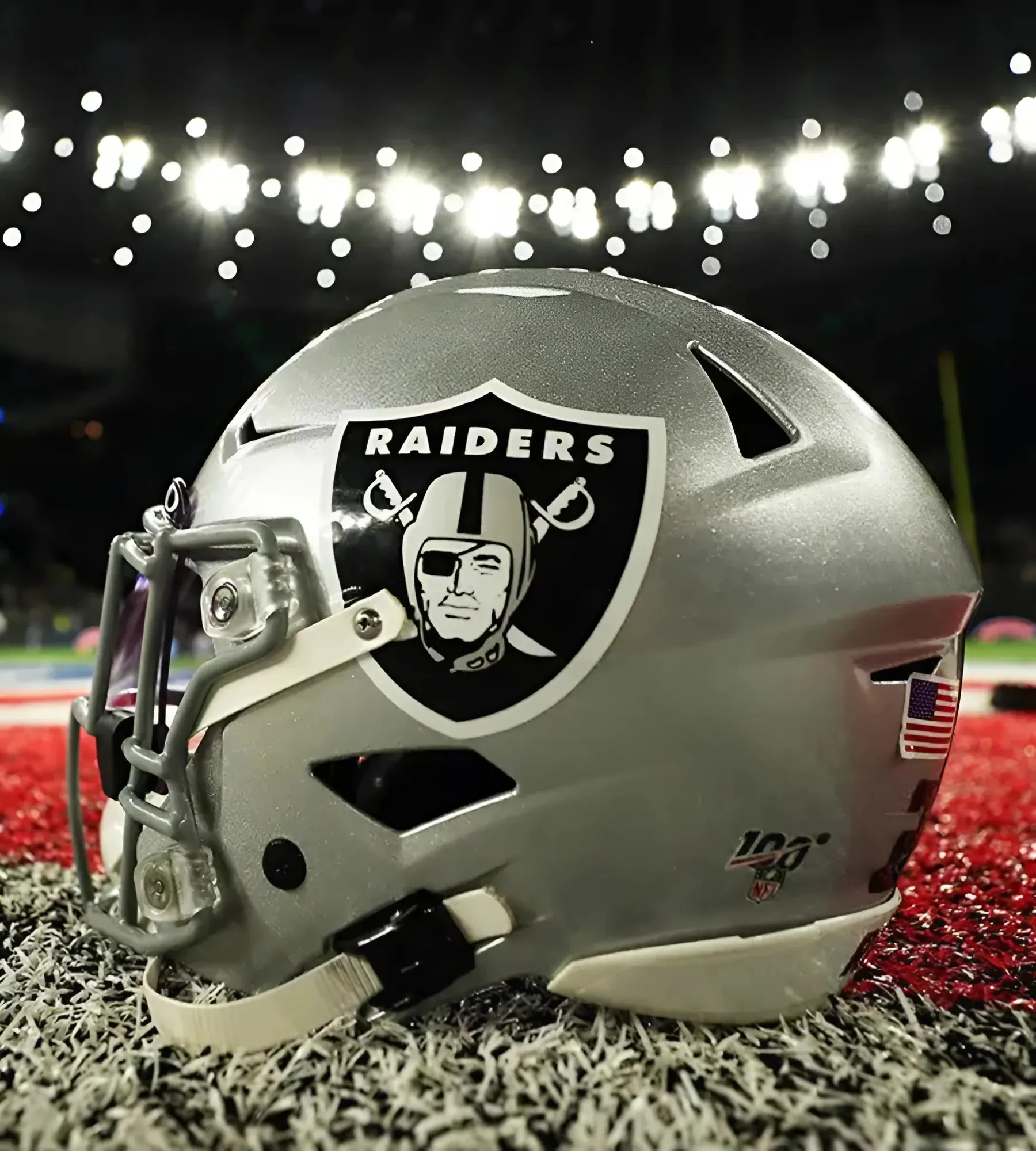 Ex-Raiders QB Signs With Chiefs Mere Hours After Being Released