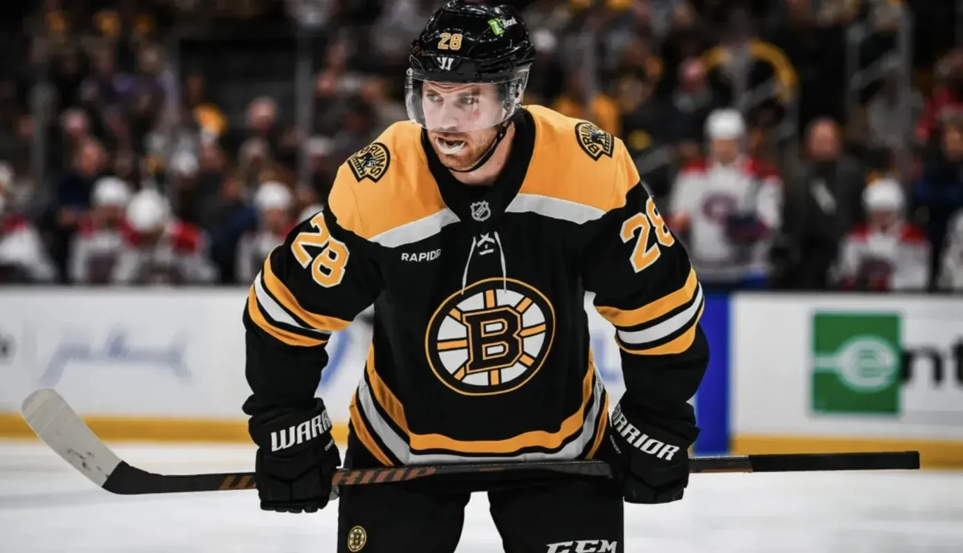 Bruins Fans Call Out Elias Lindholm After He Makes Defeated Comments