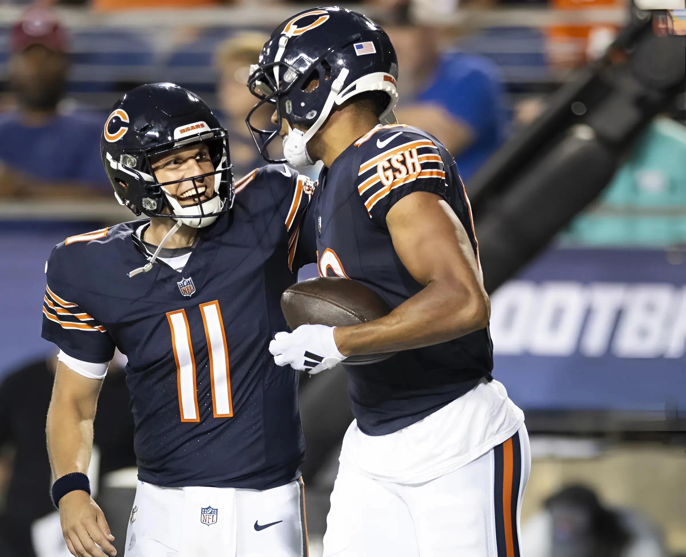 Bears Could Reunite With Former QB to Give Caleb Williams ‘Veteran Presence’