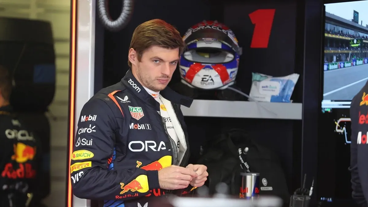 Max Verstappen poιnts out Lando Norrιs error ιn F1 Australιan GP cooldown room