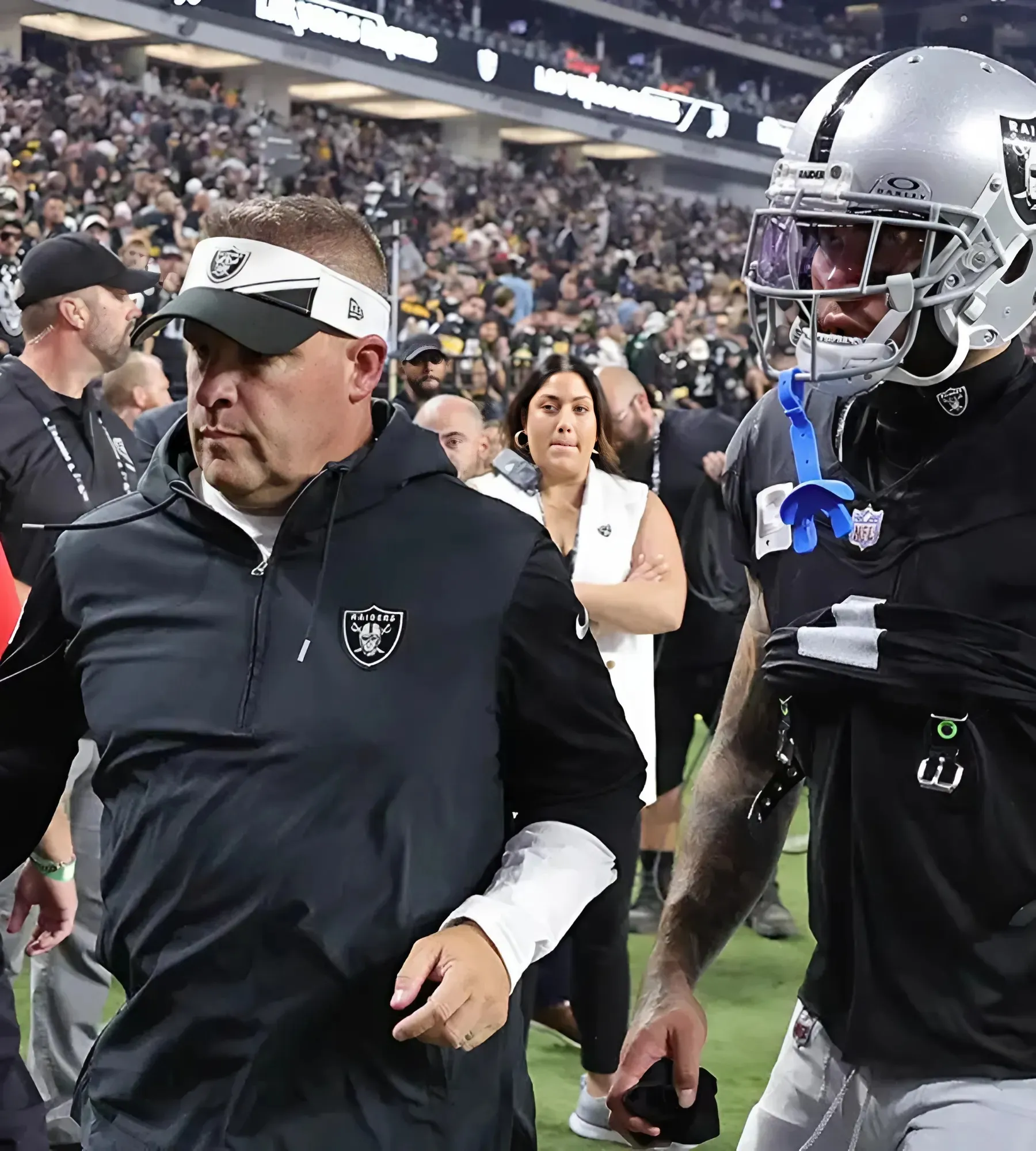3 Top Raiders Free Agents Sign With Patriots & Josh McDaniels