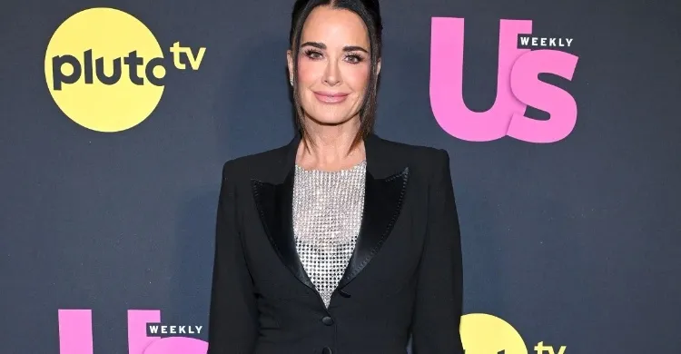 Kyle Richards Addresses Claim She Stormed Off RHOBH Reunion and Talks Feeling “So Rundown” After Taping, Plus She Discusses Dorit’s Hairstylist Drama & Sutton’s “Worst Moment”