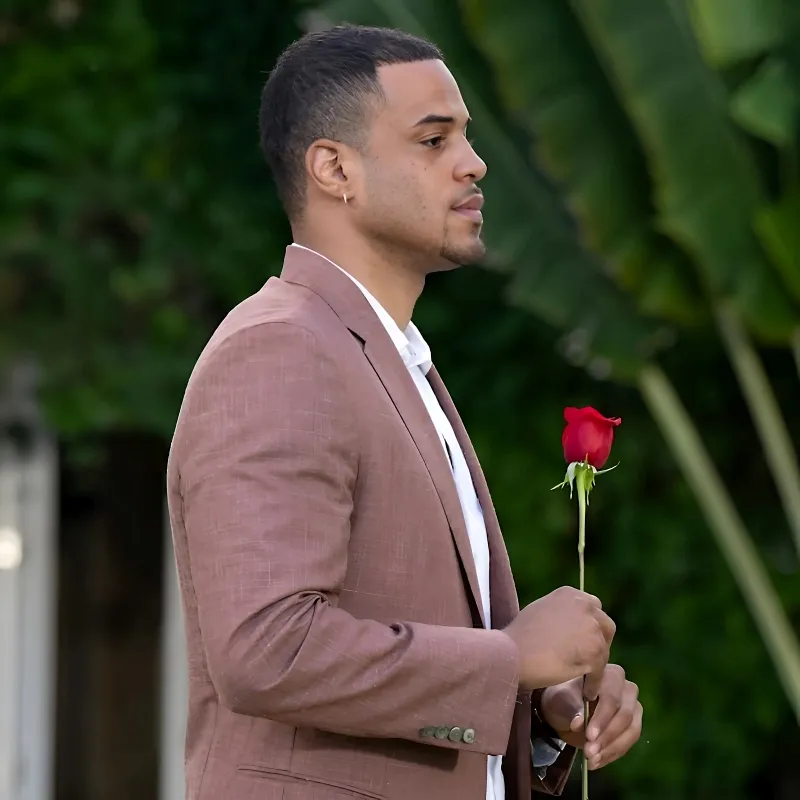 Can Grant Choose Between His Final Two Women After Falling in Love with BOTH? See the Teaser for the ‘Bachelor’ Season Finale!