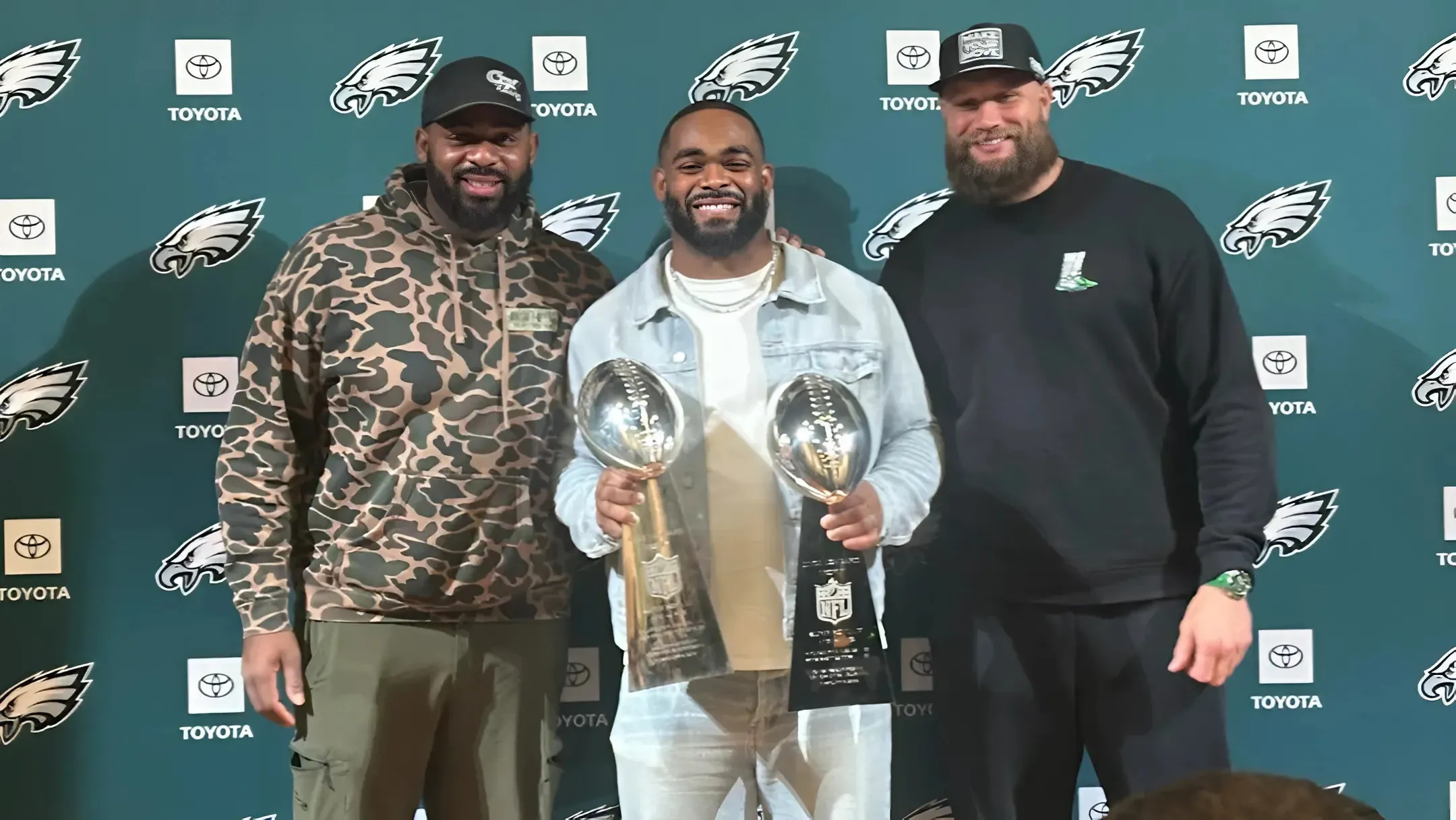 Eagles Star Was Special On and Off The Field: 'Every Workplace Needs A Brandon Graham'