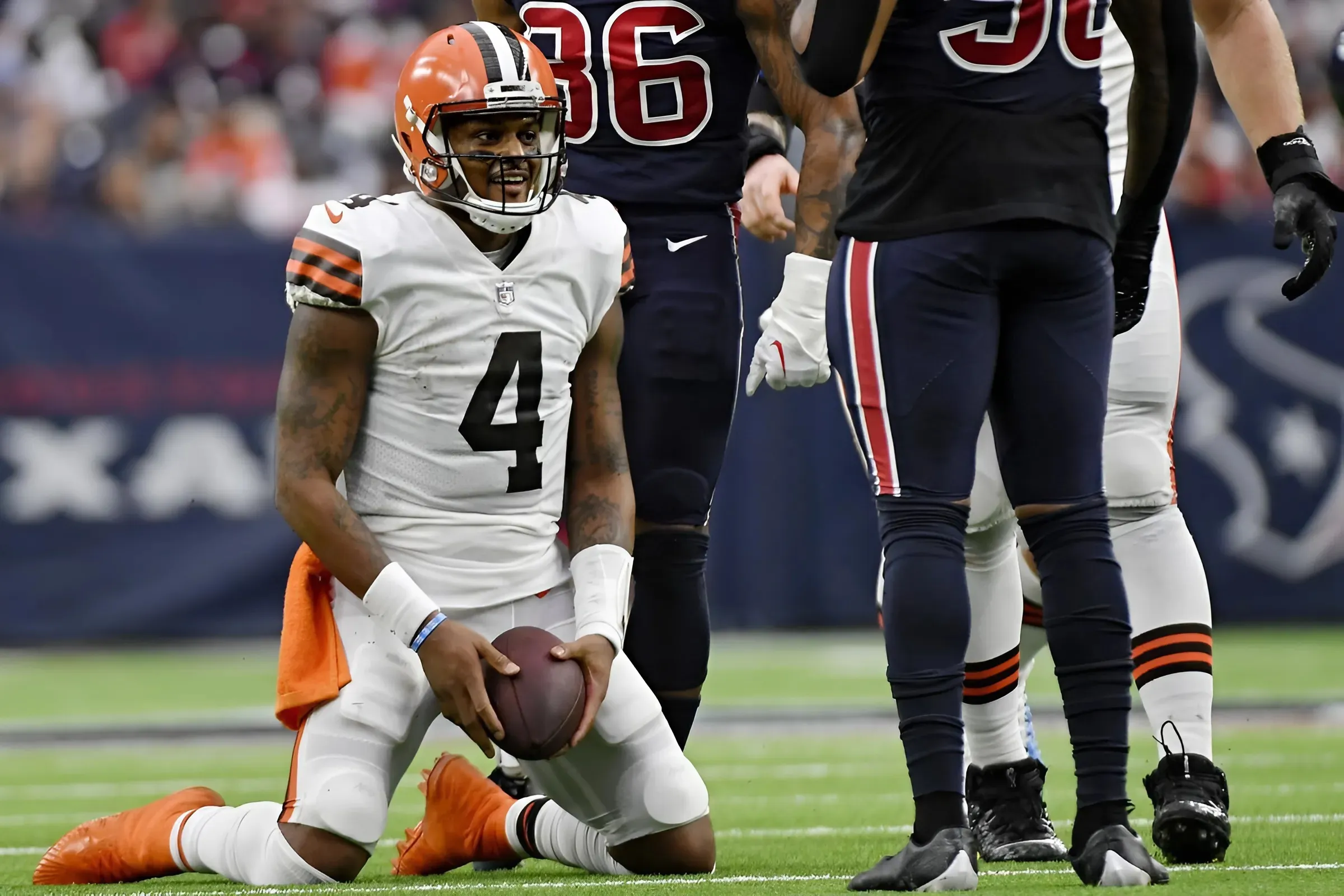 Browns' Deshaun Watson seemingly sends message to critics amid injury recovery