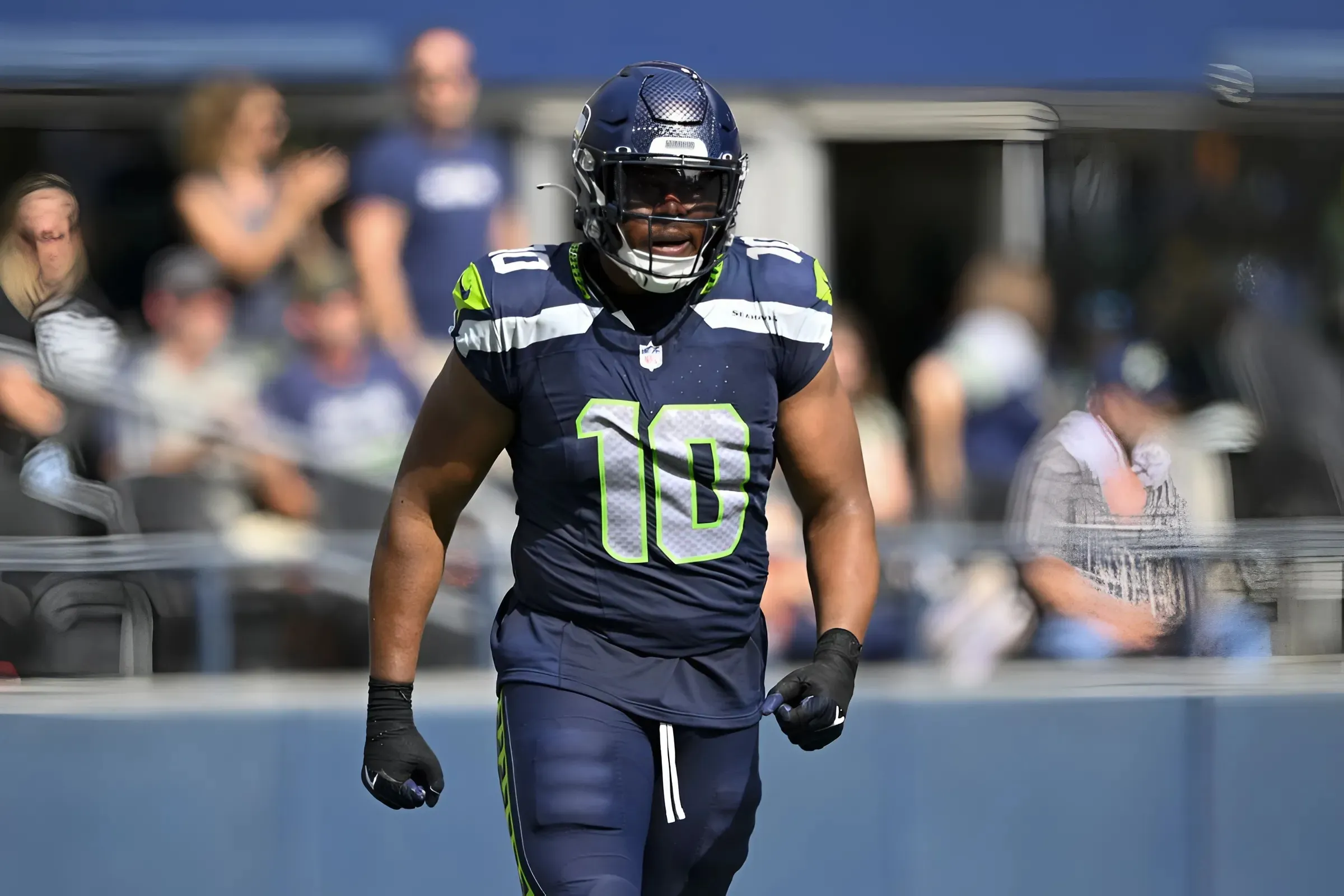 Seahawks save almost $10 million thanks to oft-injured vet taking steep pay cut