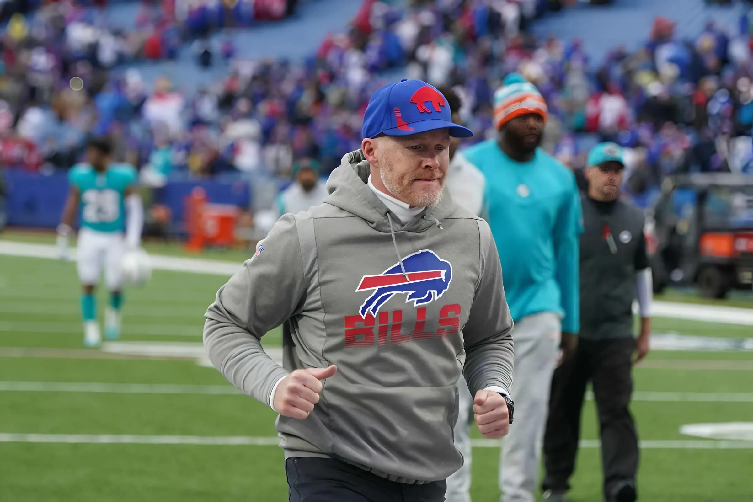 Bills Trade Up for ‘Perfect’ Edge Rushing Fit in Recent Mock Draft