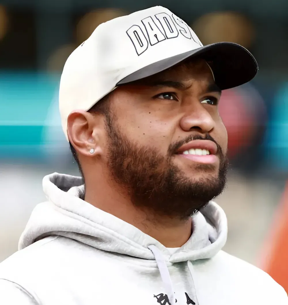 Dolphins' decision on Tua Tagovailoa's contract raises big questions about his future
