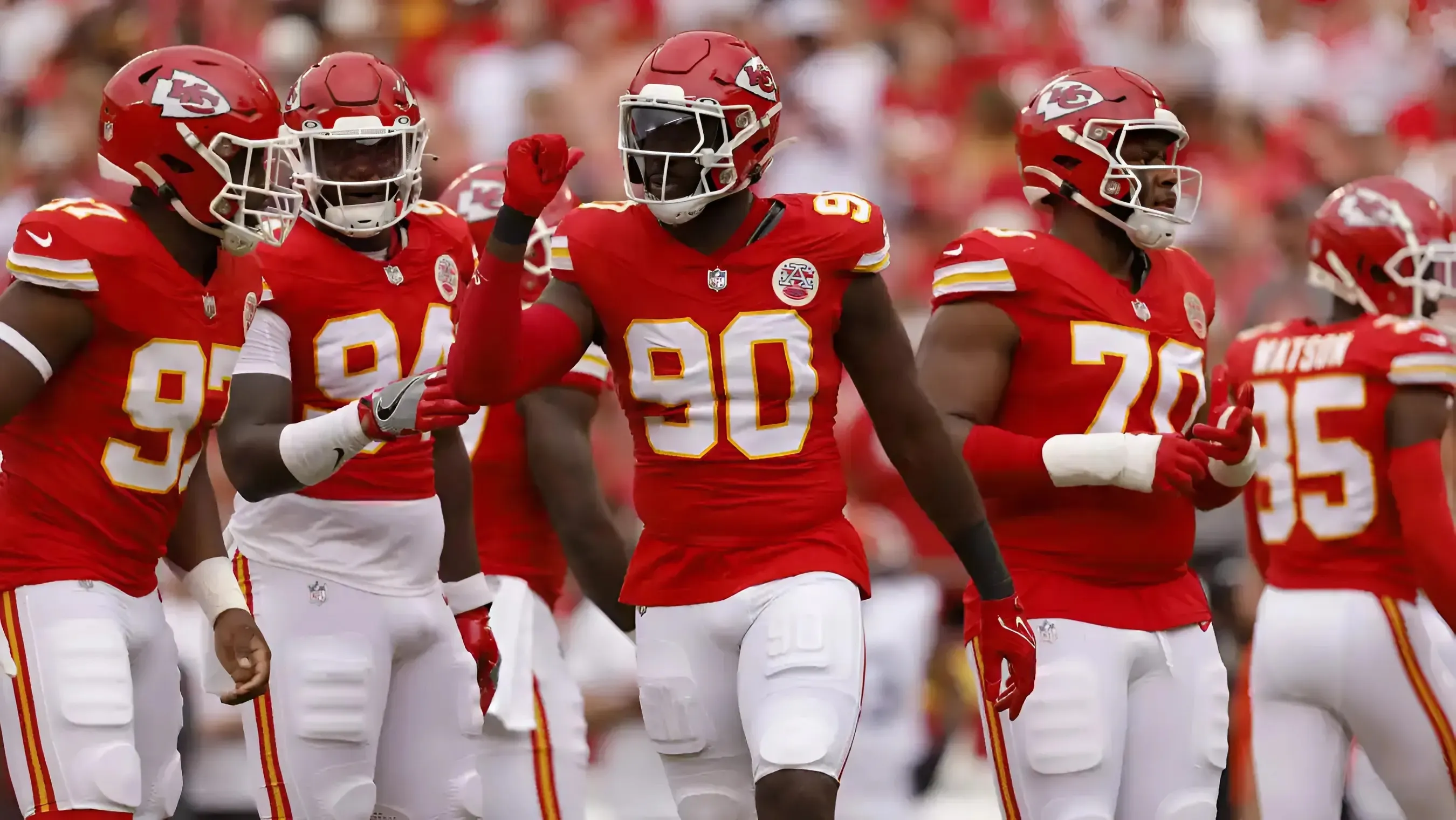 Fans React to Chiefs Re-Signing Key Defensive Piece: ‘Love to See This’
