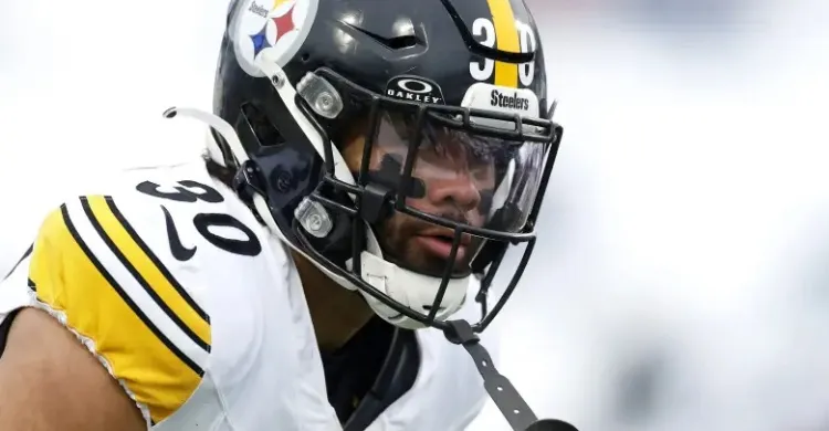 Steelers Predicted to Add ‘New Power Back to Pair With Jaylen Warren’