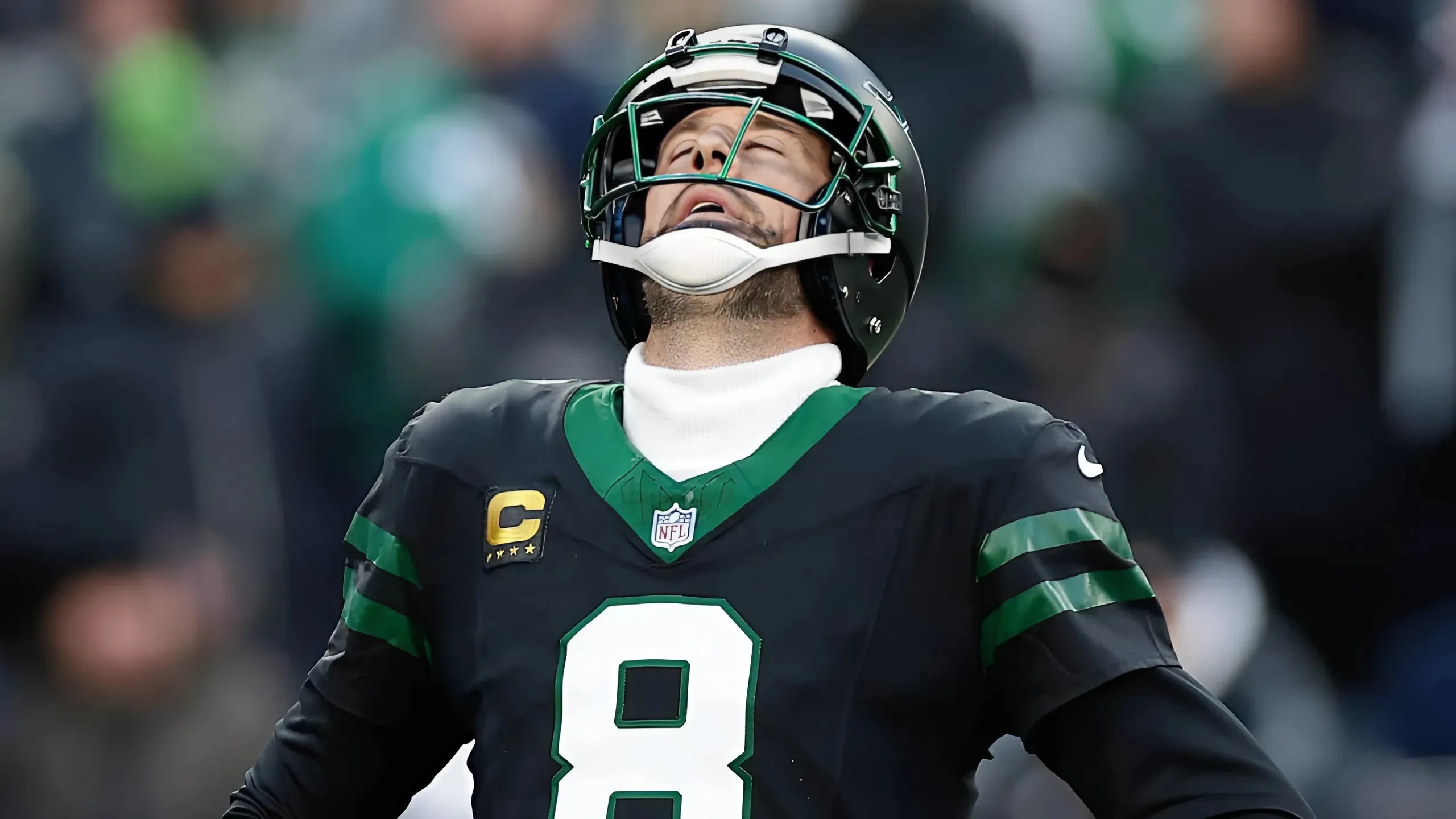 New theory might explain why Aaron Rodgers is taking so long