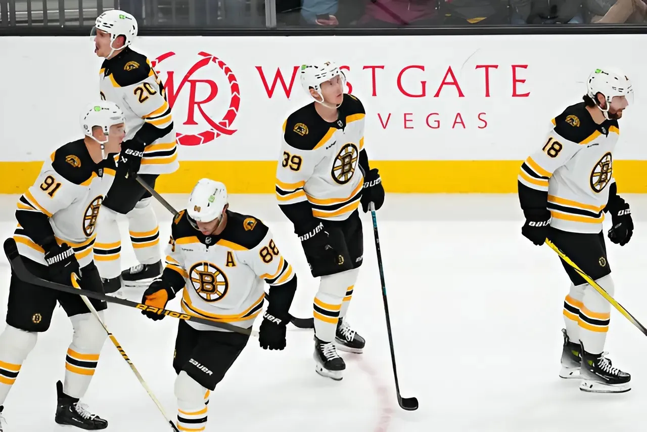 Bruins Should Prioritize Youth in Final Games