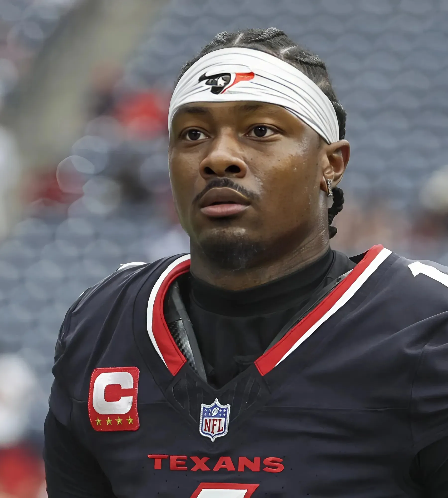 Top free-agent WR is reportedly visiting with this AFC East team