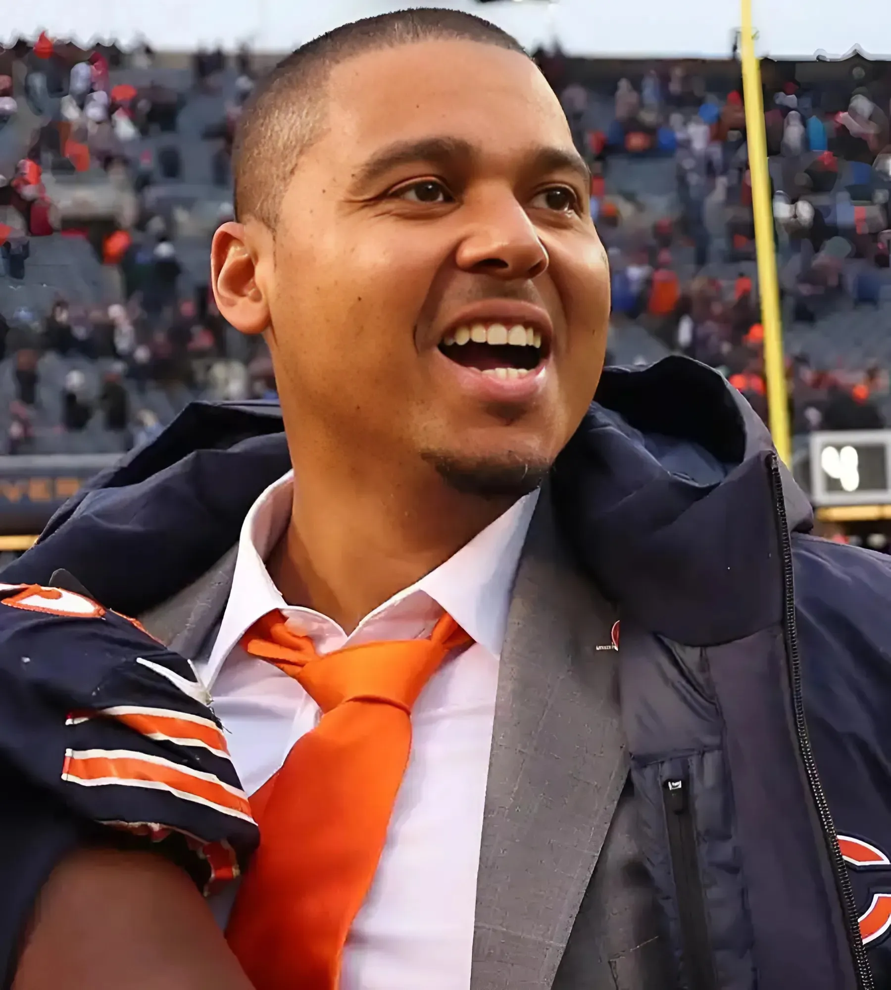 Bears Trade Proposal Swaps No. 10 Pick for $21 Million Sack Artist