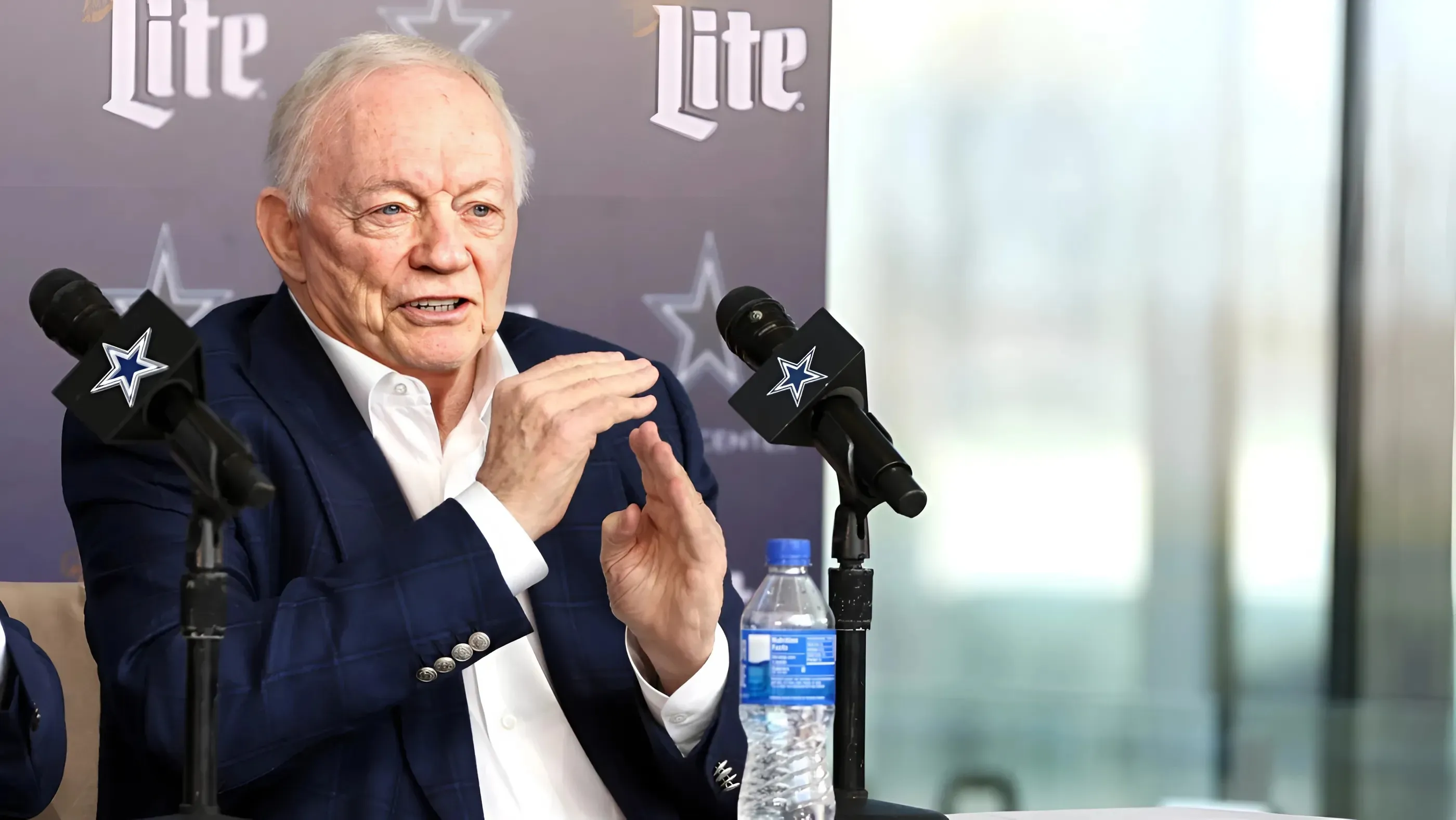 What's Cowboys' 'Smartest' Offseason Signing? And Why's Media So Salary-Cap Dumb?