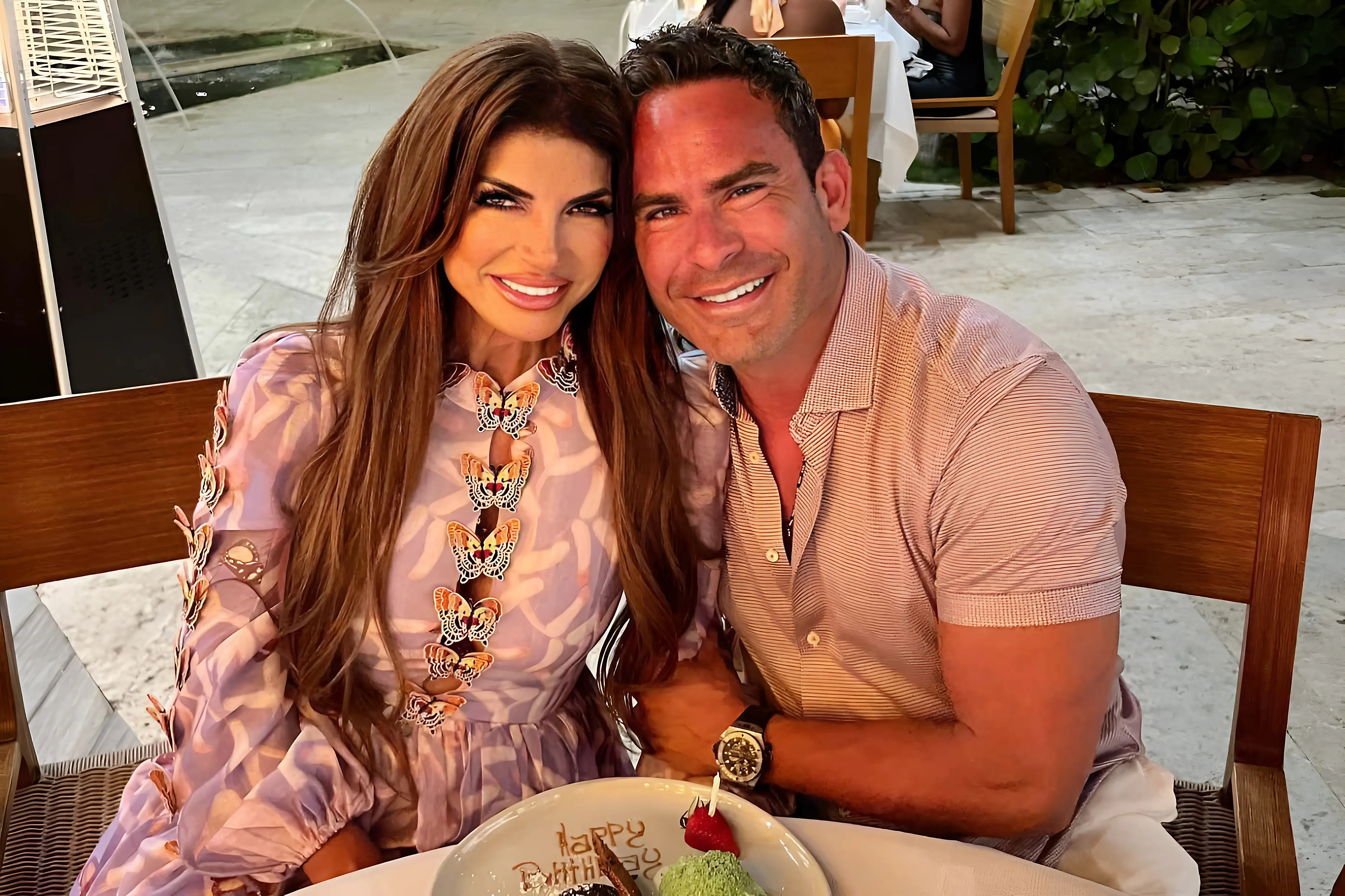 Luis Ruelas, Teresa Giudice's Husband, Confronts Significant $2.5M Tax Debt Challenge trucc