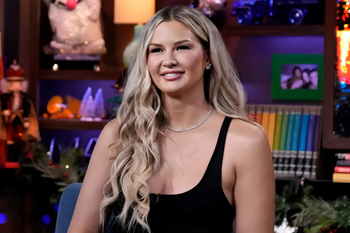 Southern Charm's Molly O'Connell Shares New Insight Into Her Time on ANTM tram