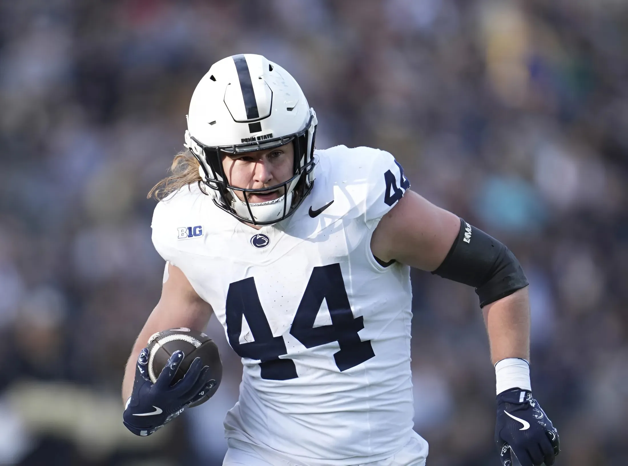 2025 NFL draft: Top TE prospect projected to fall to Seahawks in Round 1
