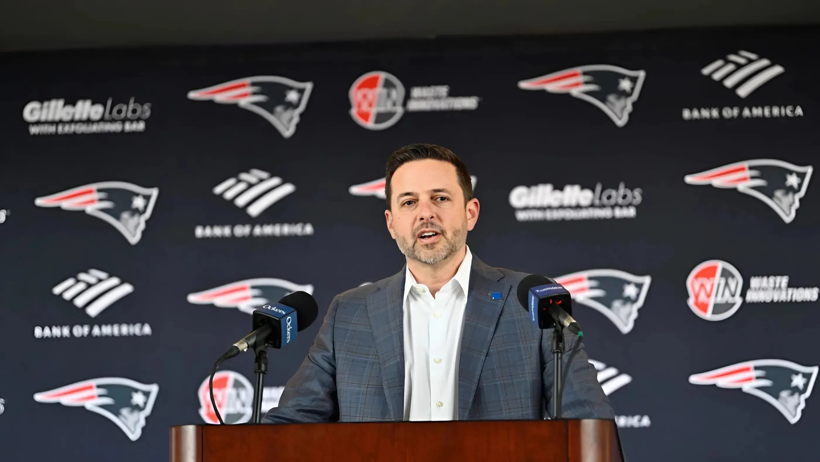 Patriots GM Makes Clear Statement on Draft Approach