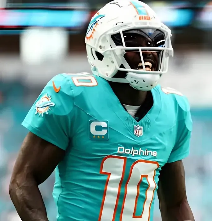 Tyreek Hill trade still not a victory (or a loss) for the Dolphins 3 years later