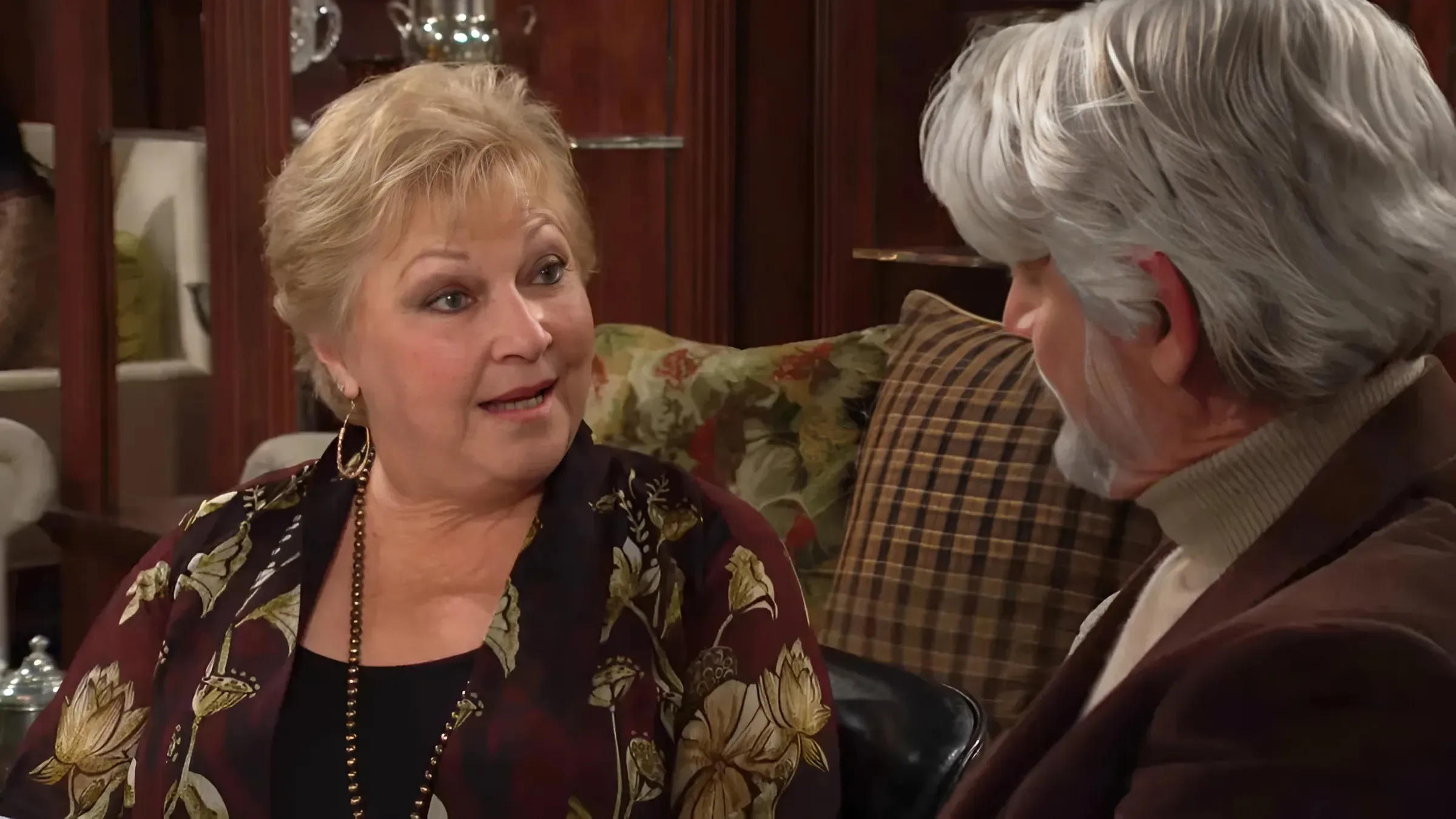 The Young and the Restless Thursday, March 27 Recap: Traci Says Martin Survived Balcony Fall, Not Alan The Young and the Restless Thursday, March 27 Recap: Traci Says Martin Survived Balcony Fall, Not Alan
