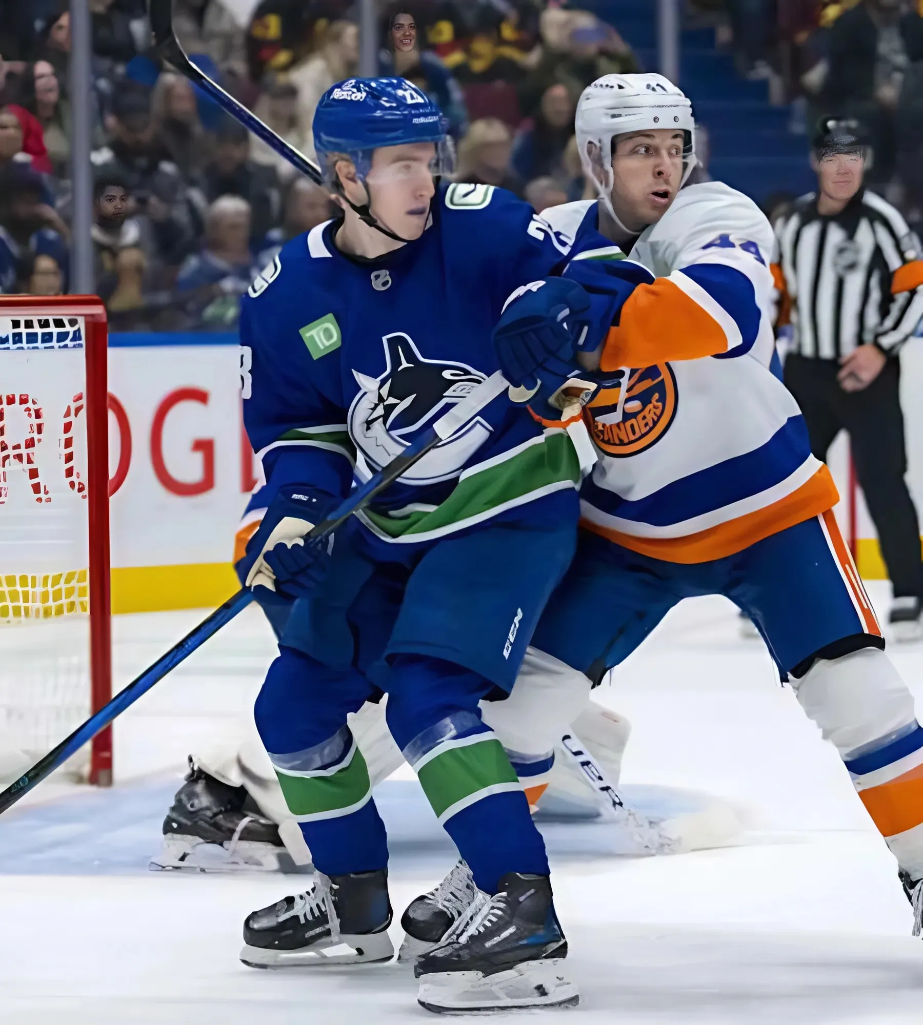 Desperate Teams Battle in Canucks, Islanders Matchup