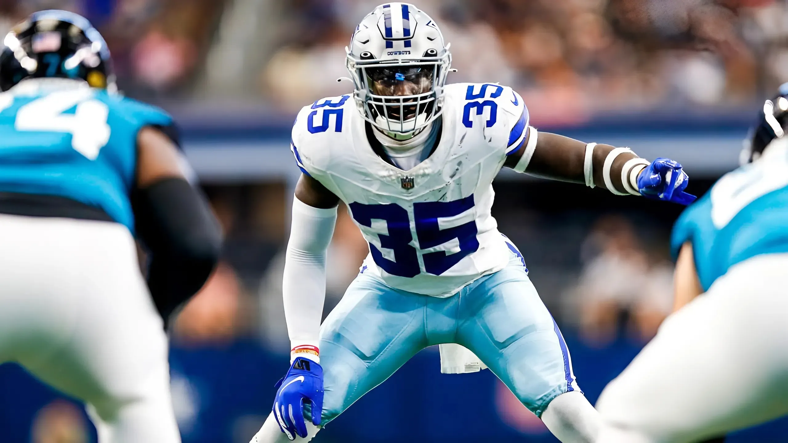 Cowboys LB DeMarvion Overshown teases upcoming number change? Cowboys LB DeMarvion Overshown teases upcoming number change?