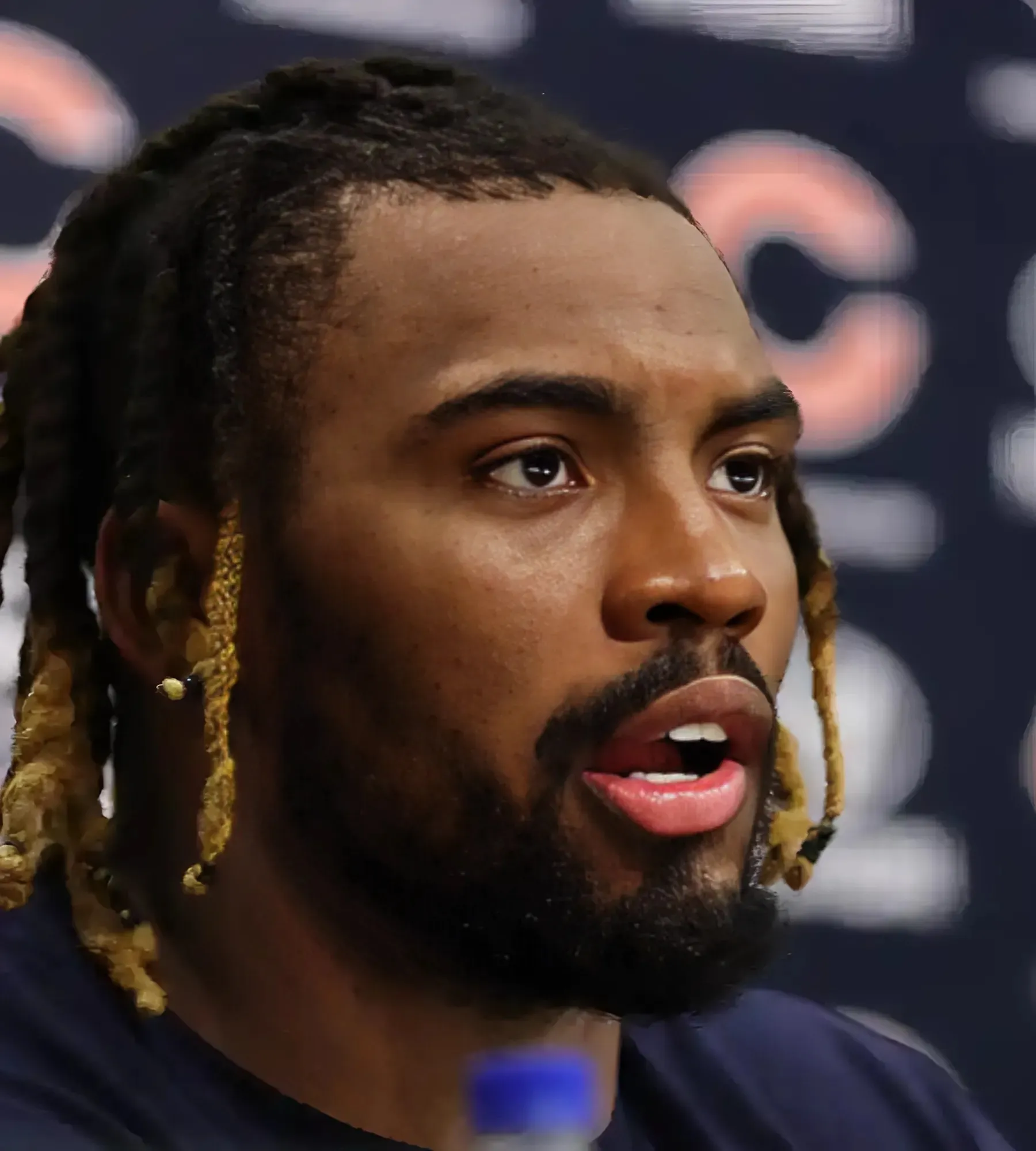 Bears Coach Ben Johnson Has Telling Comments on Braxton Jones’ Future Bears Coach Ben Johnson Has Telling Comments on Braxton Jones’ Future