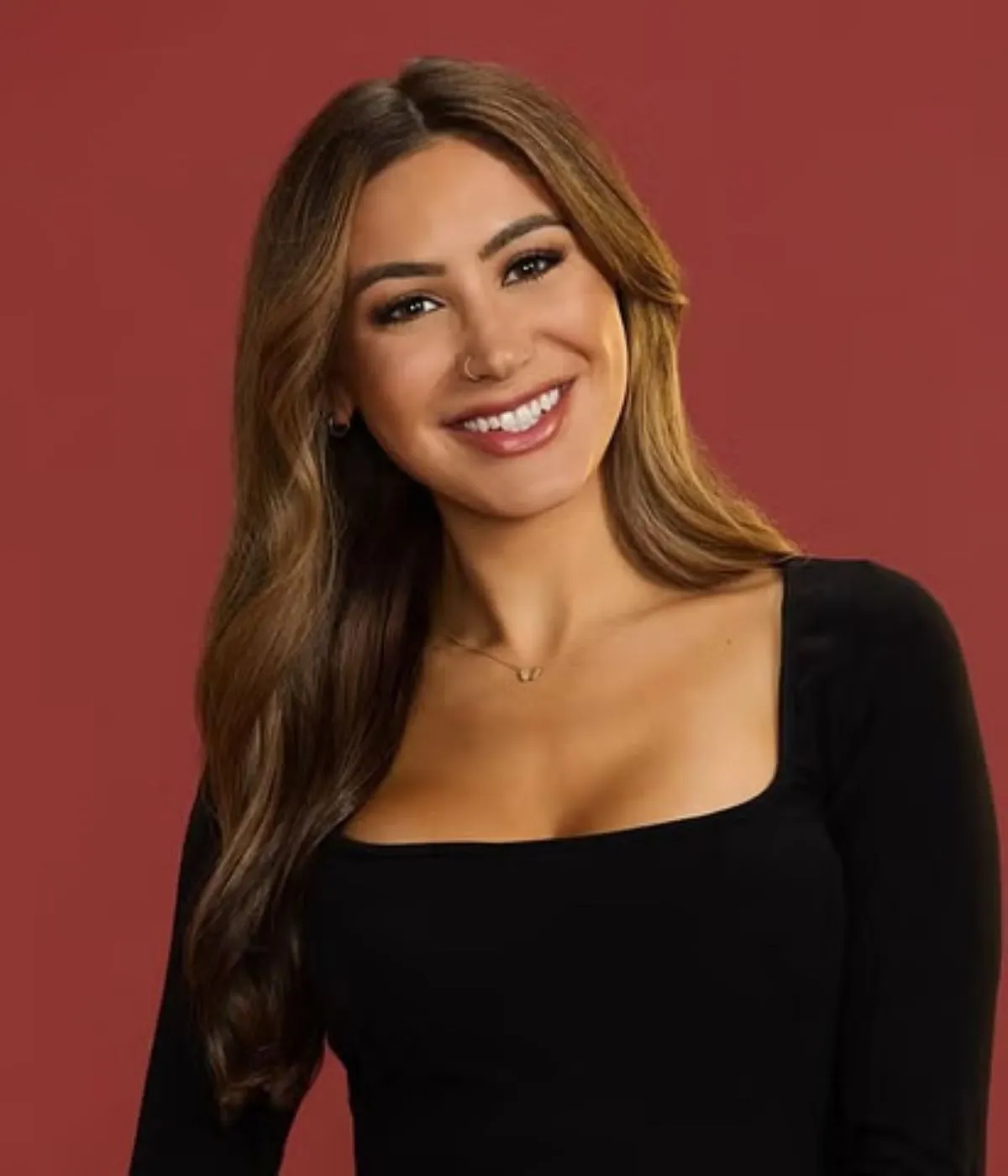 The Bachelor: Juliana's Feuds With Litia & Carolina Explained (Juliana's Engaged To Grant Ellis But She's Still Stirring The Pot) The Bachelor: Juliana's Feuds With Litia & Carolina Explained (Juliana's Engaged To Grant Ellis But She's Still Stirring The Pot)
