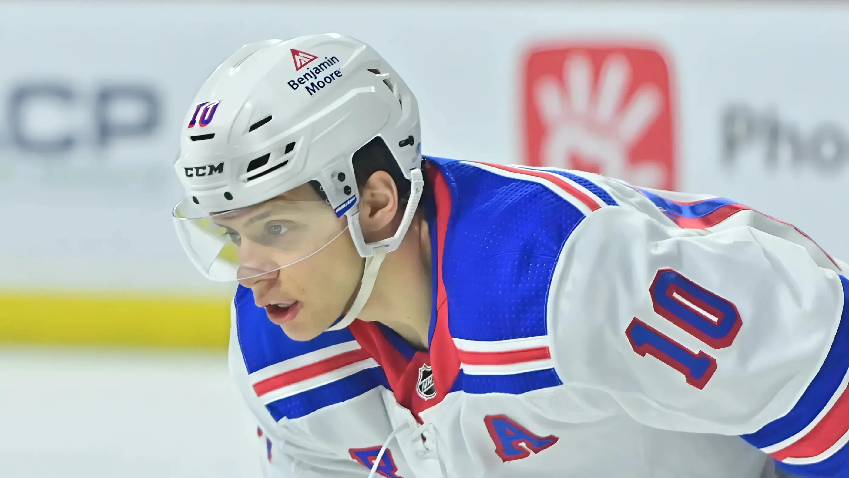 Rangers' Artemi Panarin Sends Strong Message to Peter Laviolette After Coaching Decisions