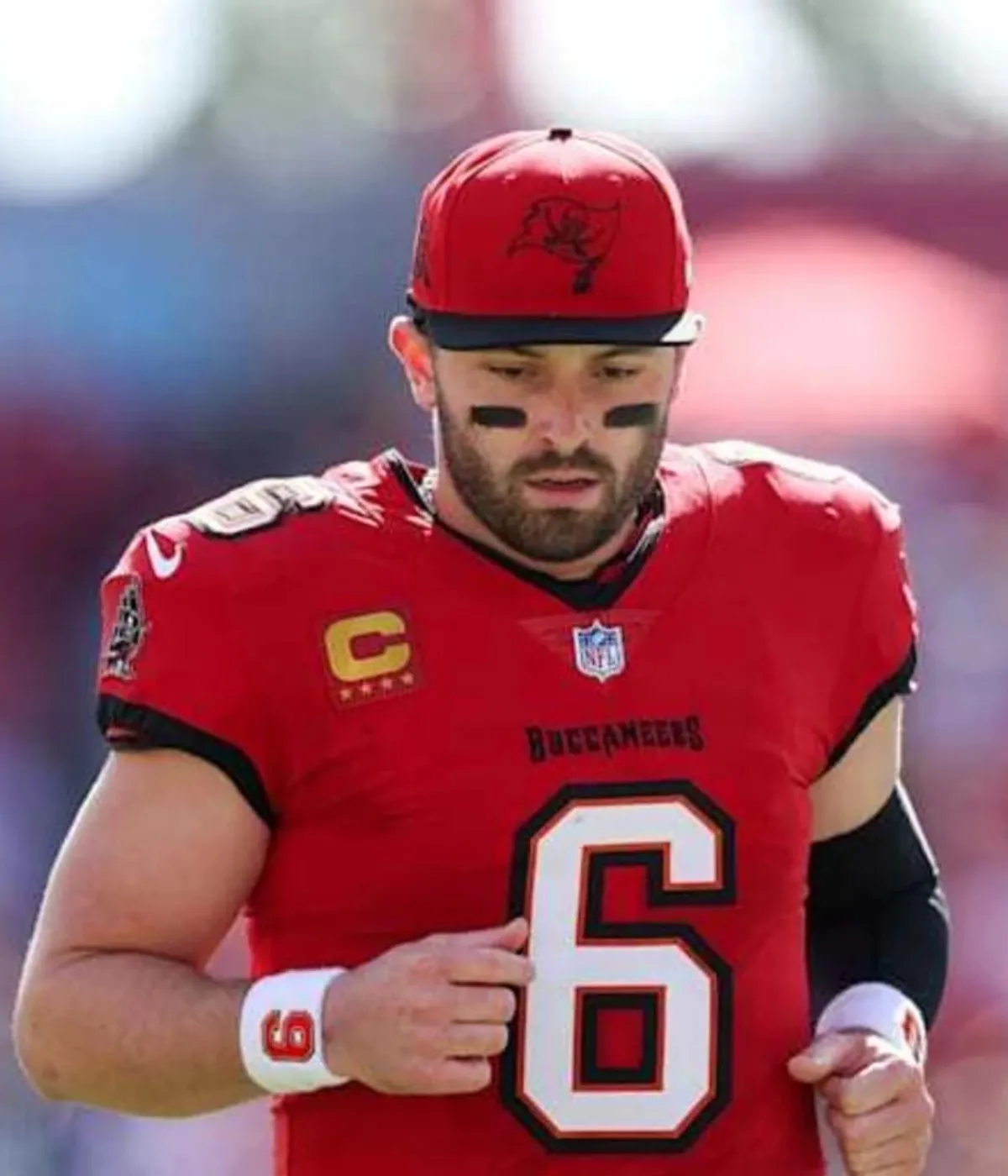 NFL fantasy expert ranks Buccaneers QB Baker Mayfield over one of NFL's best QBs