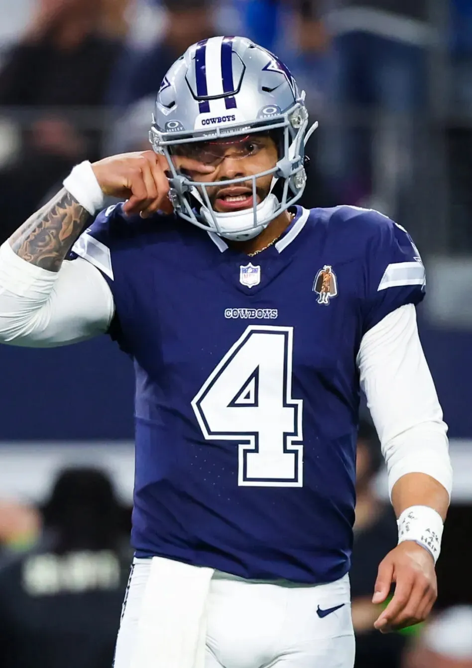 Dak Prescott Gets Super Bowl Champ’s Harsh 3-Word Message After Patriots QB Deal