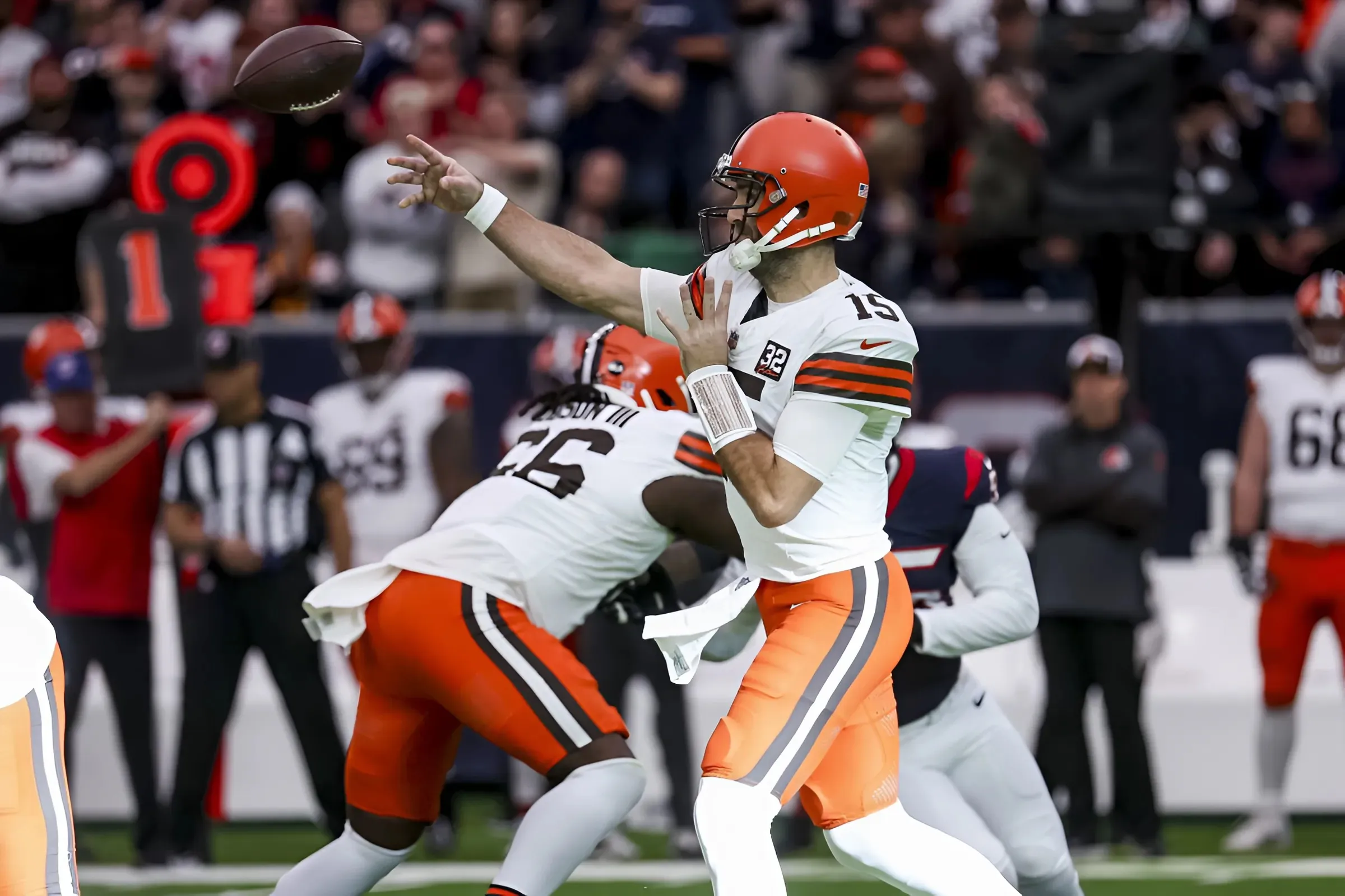 Browns Predicted to Reunite With Fan-Favorite Rather Than Trade for $180M QB