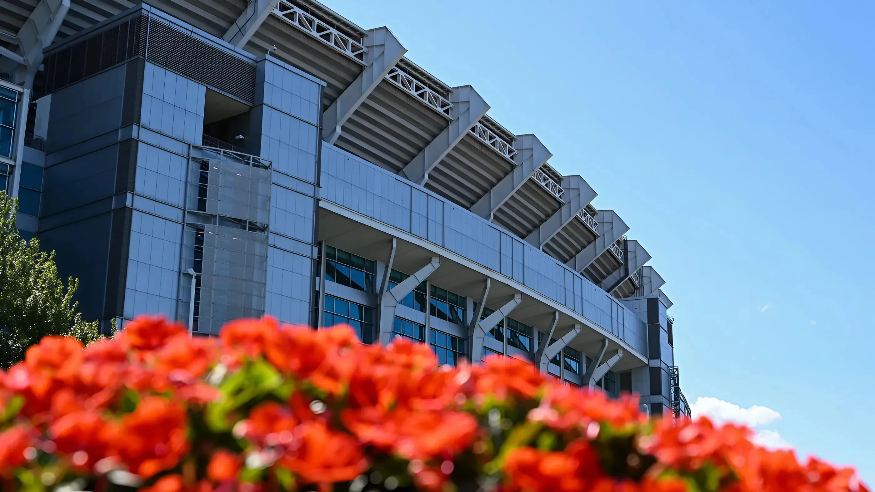 Browns stadium drama nearing farcical stage