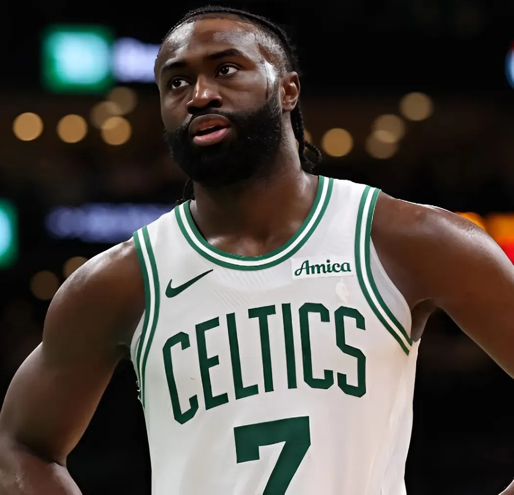 Should Celtics Sit Jaylen Brown Before Playoffs?