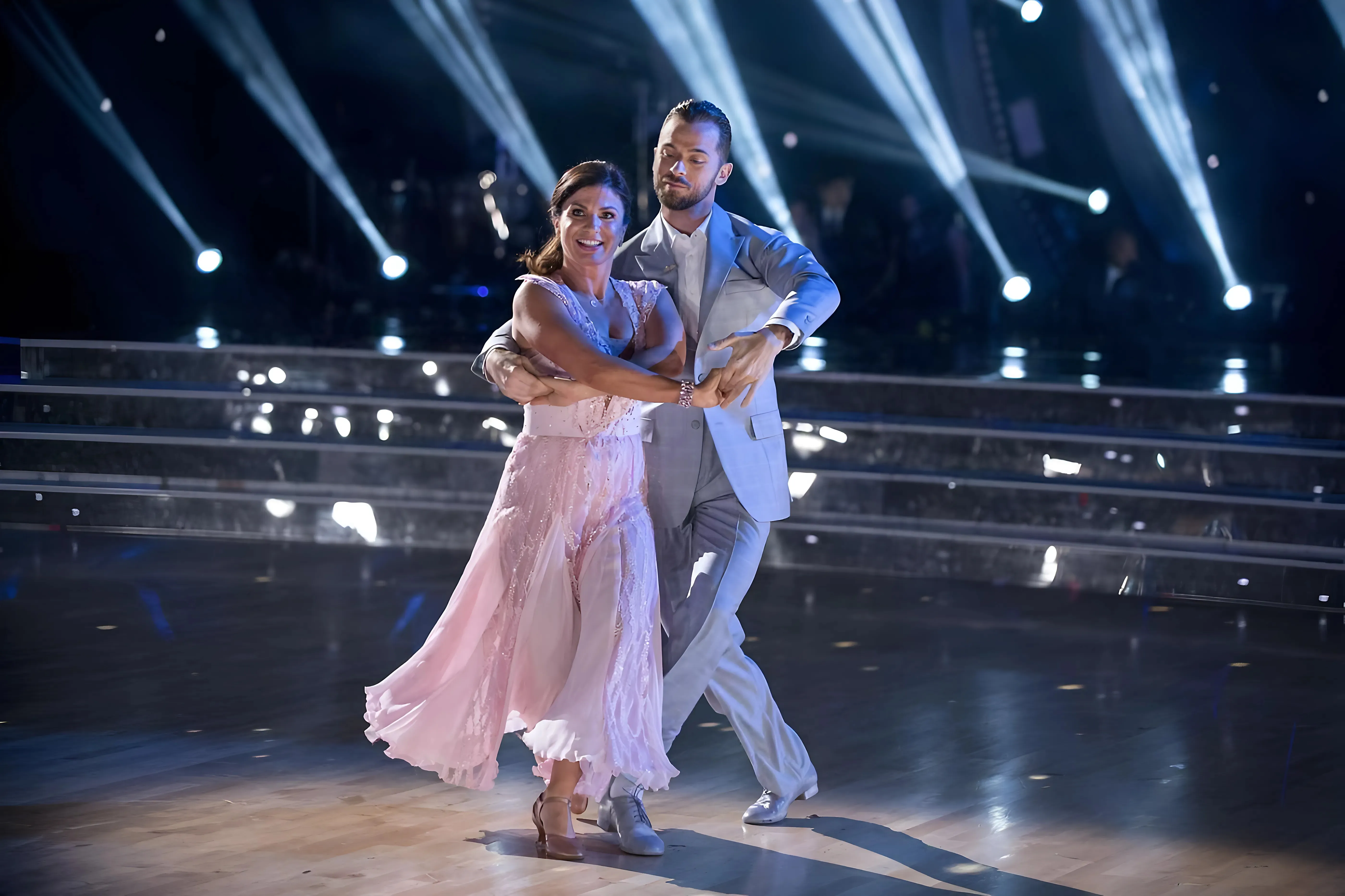 Dramatic Exit on 'Dancing With the Stars': Pioneering Blind Contestant Danielle Umstead Voted Off trucc