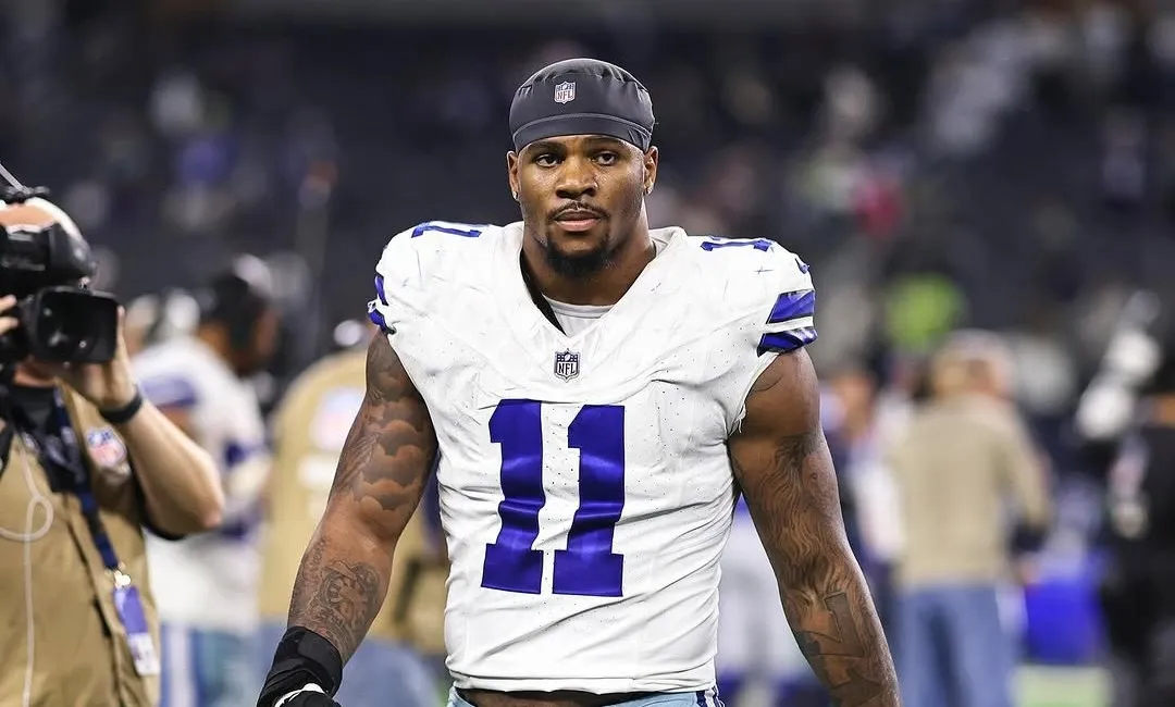 Cowboys' Micah Sounds Off on College Football QB Holdout